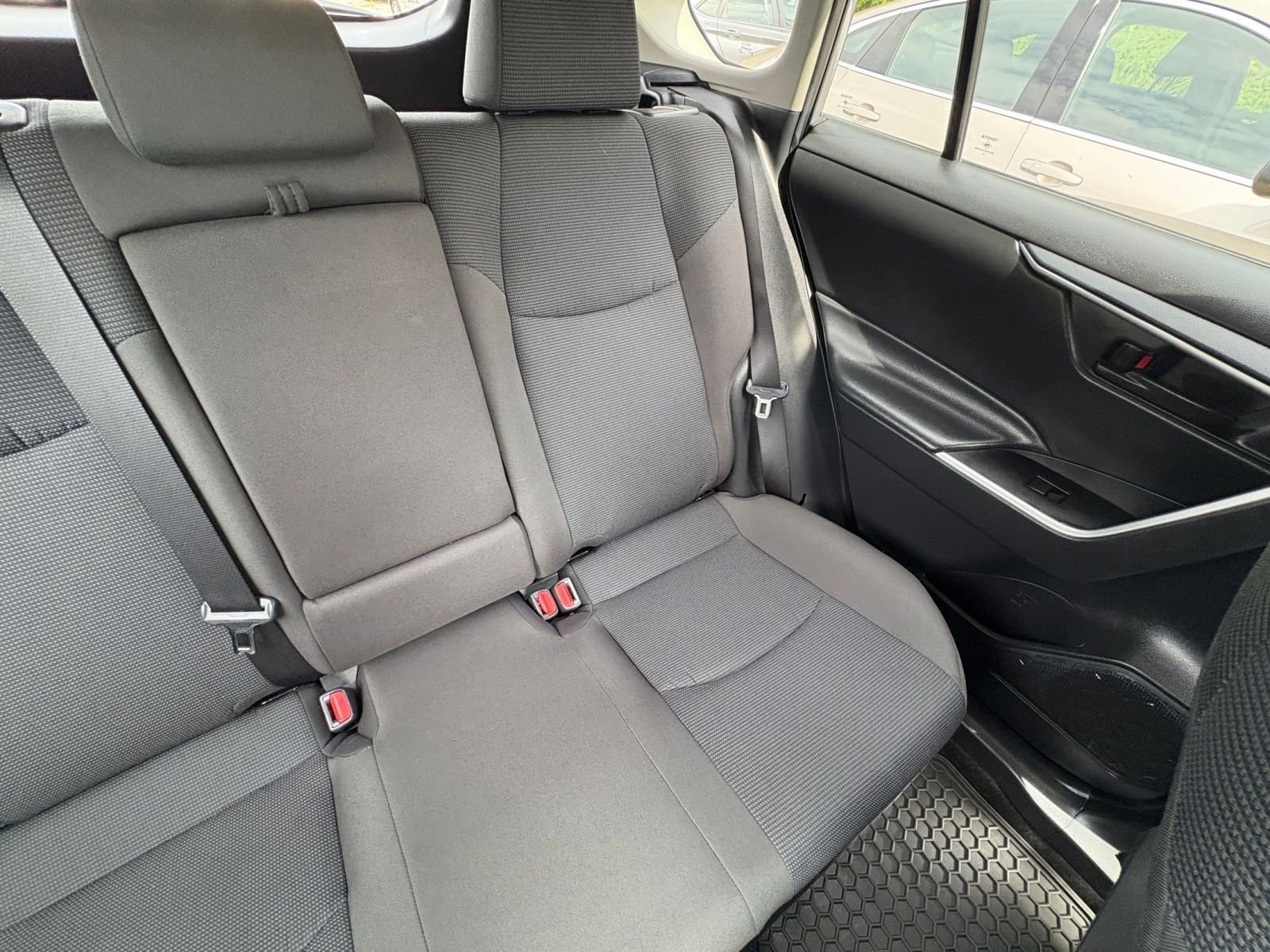 Thumbnail: 2024 Toyota RAV4 - 35