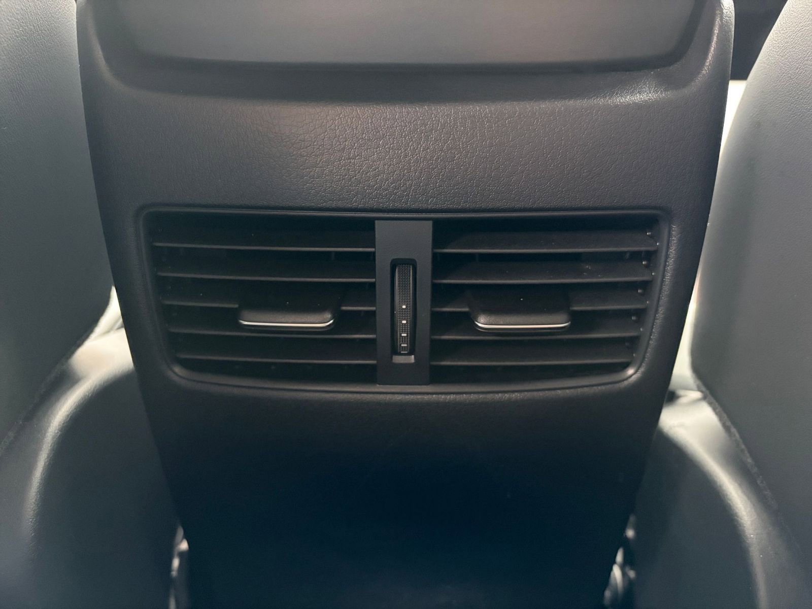 Thumbnail: 2025 Mazda CX-30 - 23