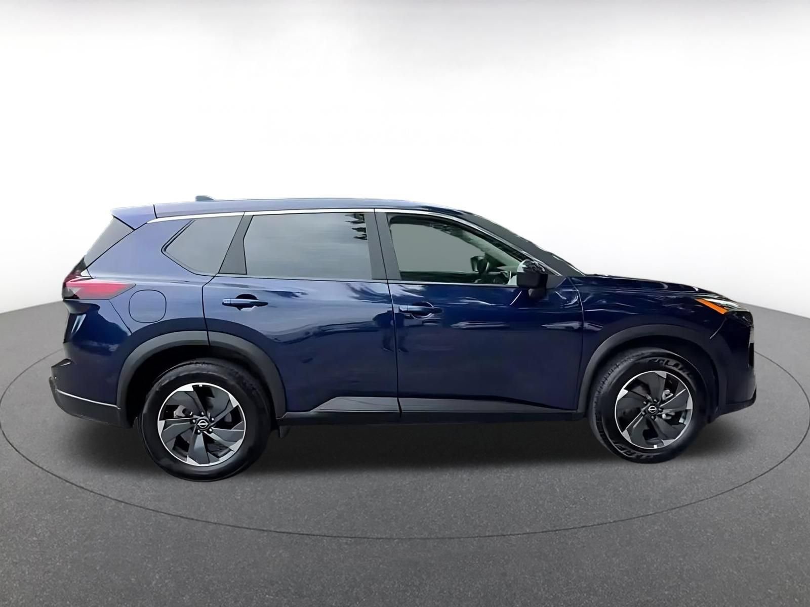 Thumbnail: 2025 Nissan Rogue - 15