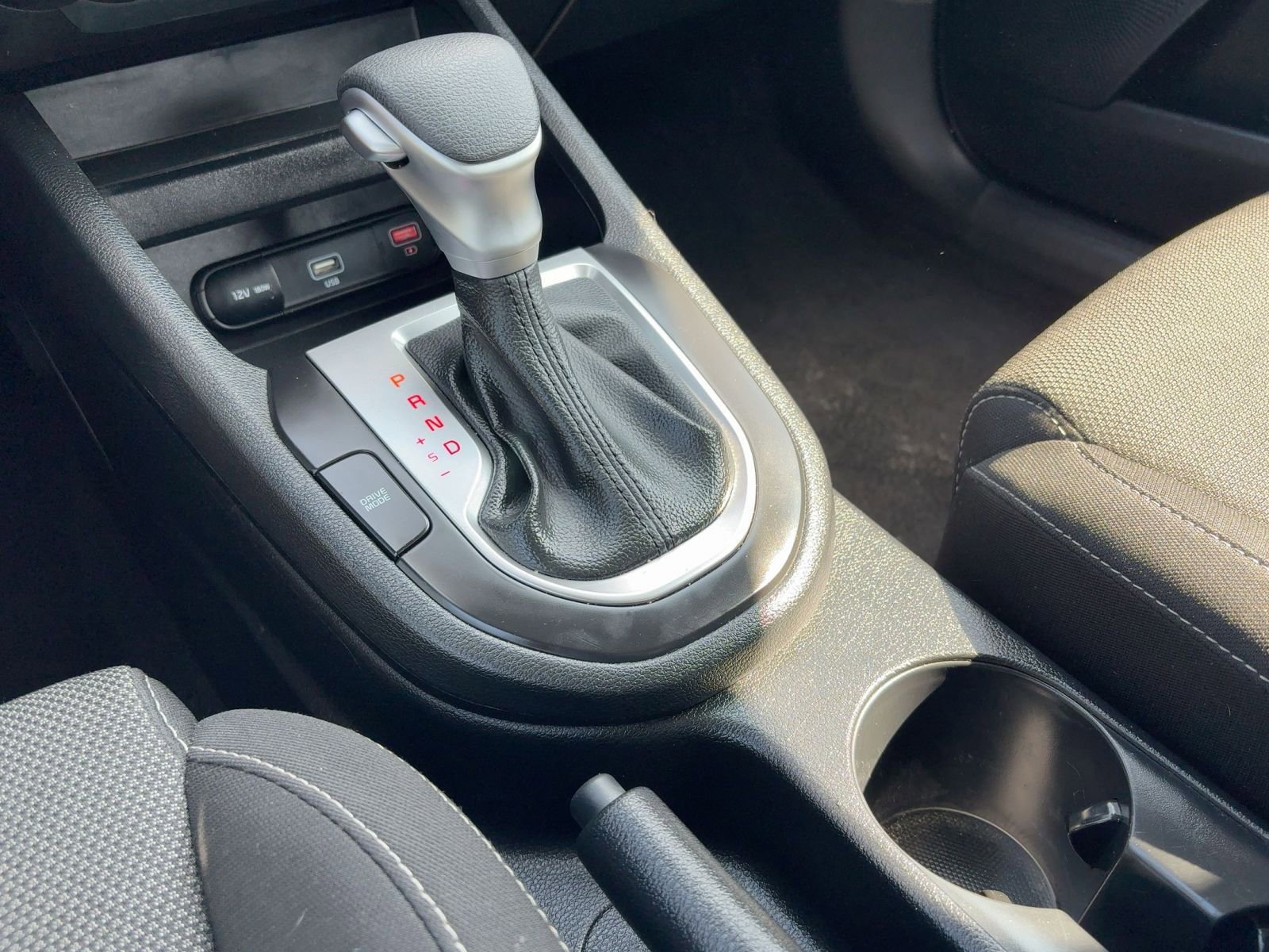 Thumbnail: 2024 Kia Forte - 22