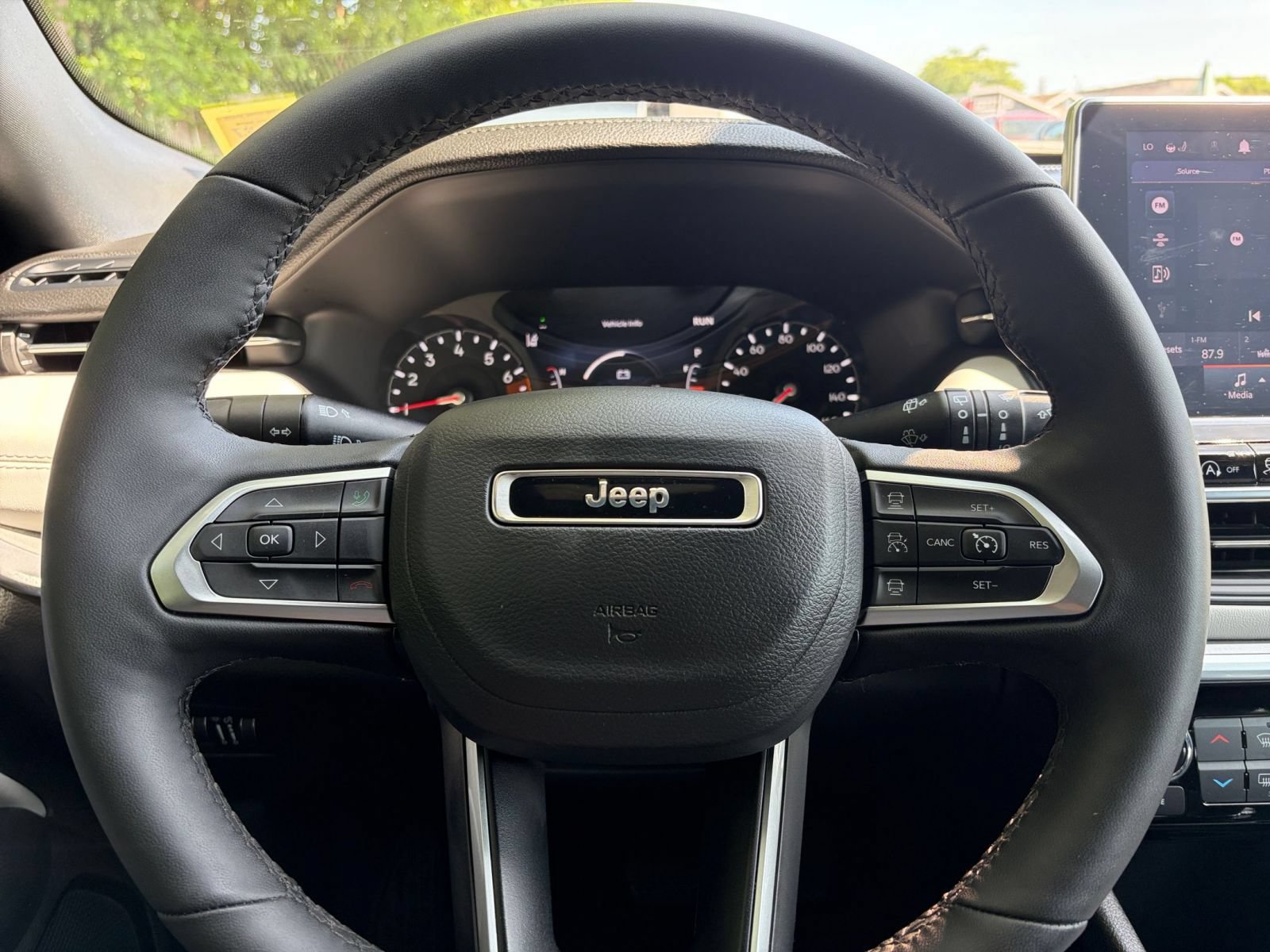 Thumbnail: 2025 Jeep Compass - 29