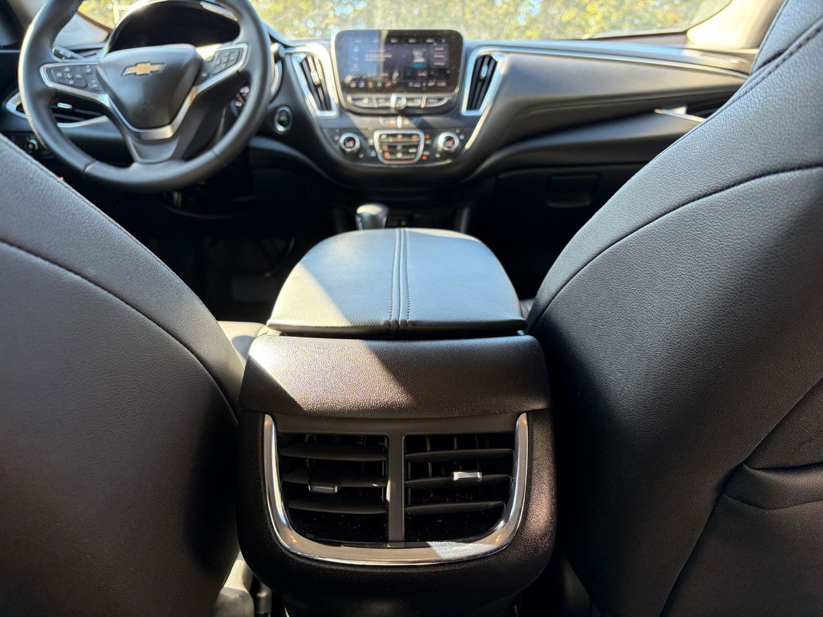 Thumbnail: 2024 Chevrolet Malibu - 24