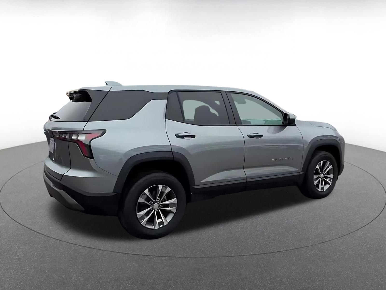 Thumbnail: 2025 Chevrolet Equinox - 14