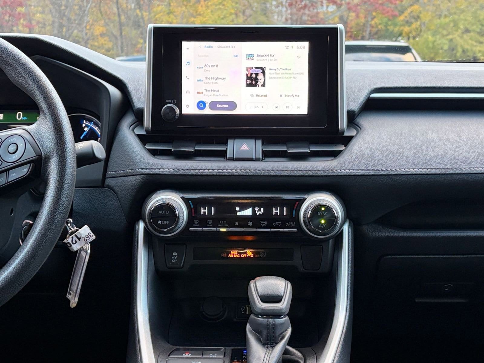 Thumbnail: 2025 Toyota RAV4 - 18