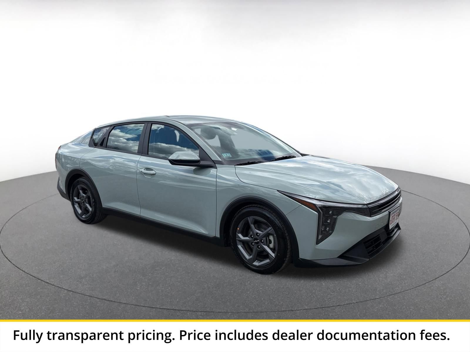 Thumbnail: 2025 Kia K4 - 1