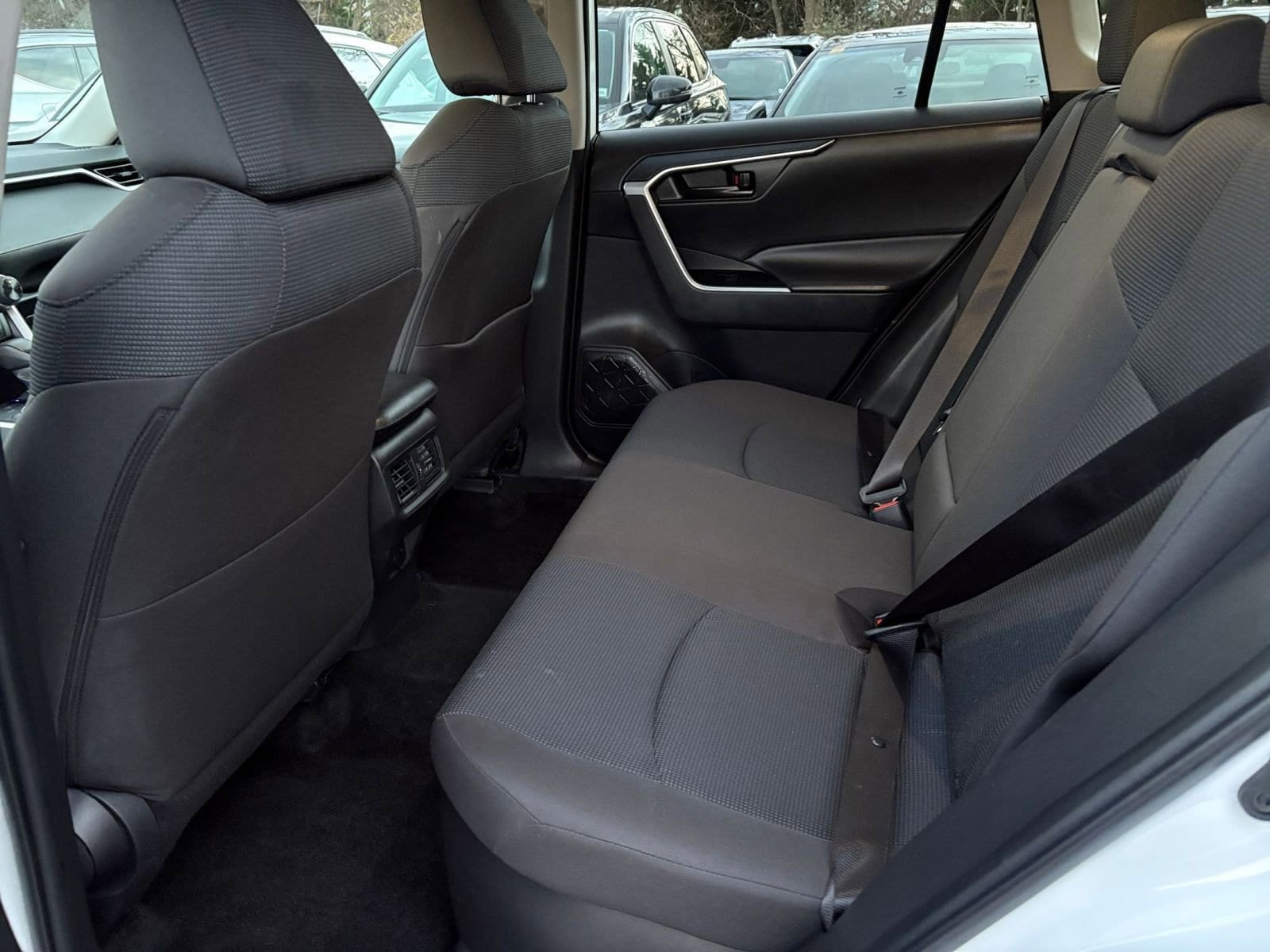 Thumbnail: 2025 Toyota RAV4 - 24