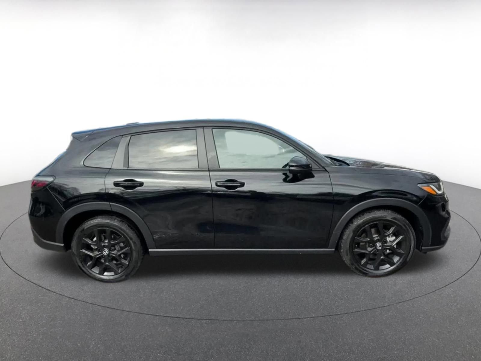 Thumbnail: 2025 Honda HR-V - 16