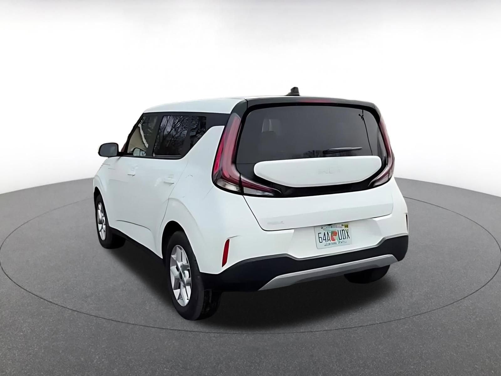 Thumbnail: 2025 Kia Soul - 11