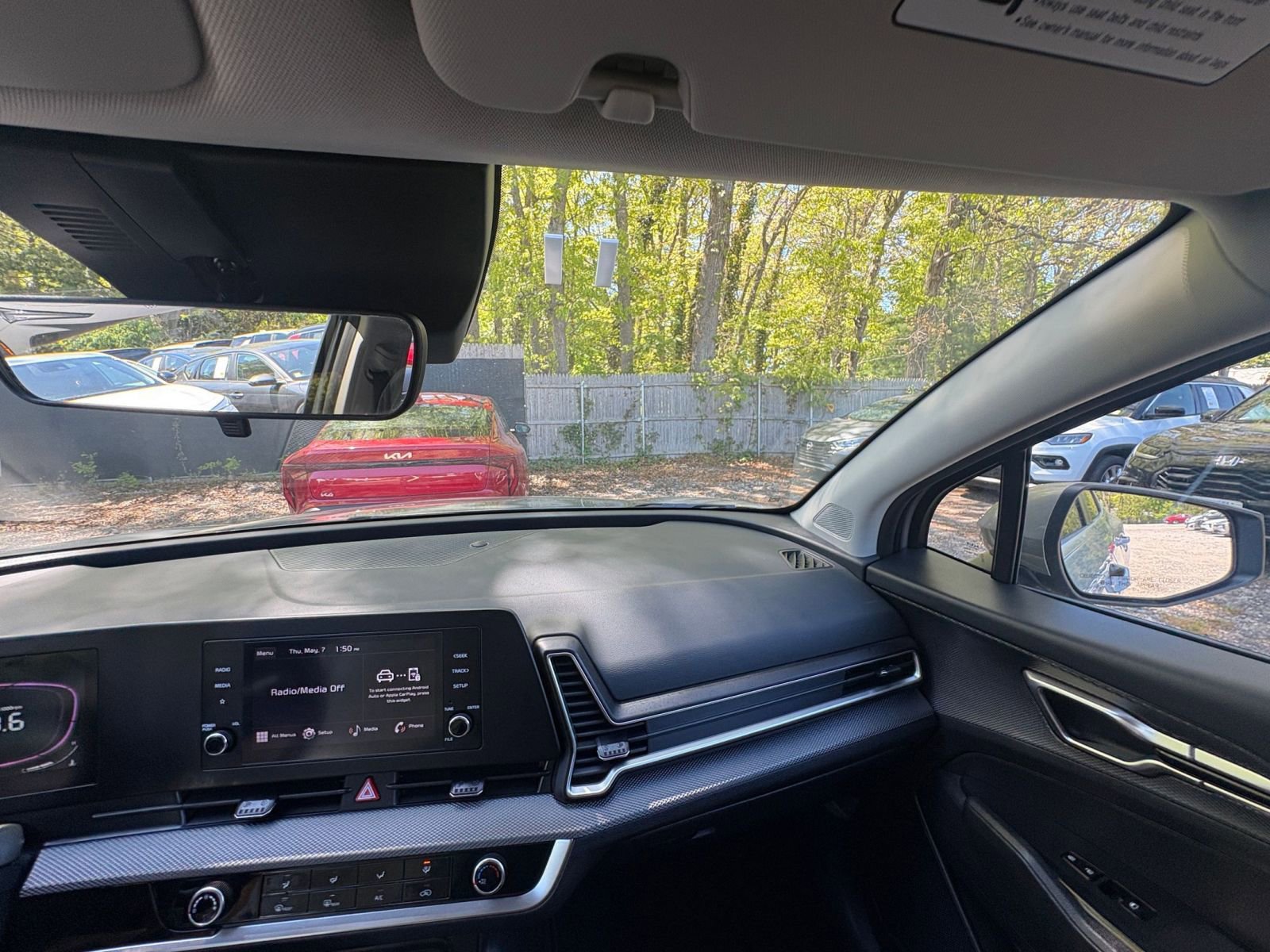 Thumbnail: 2025 Kia Sportage - 32
