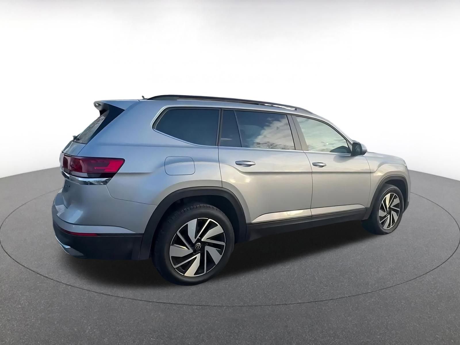 Thumbnail: 2025 Volkswagen Atlas - 15