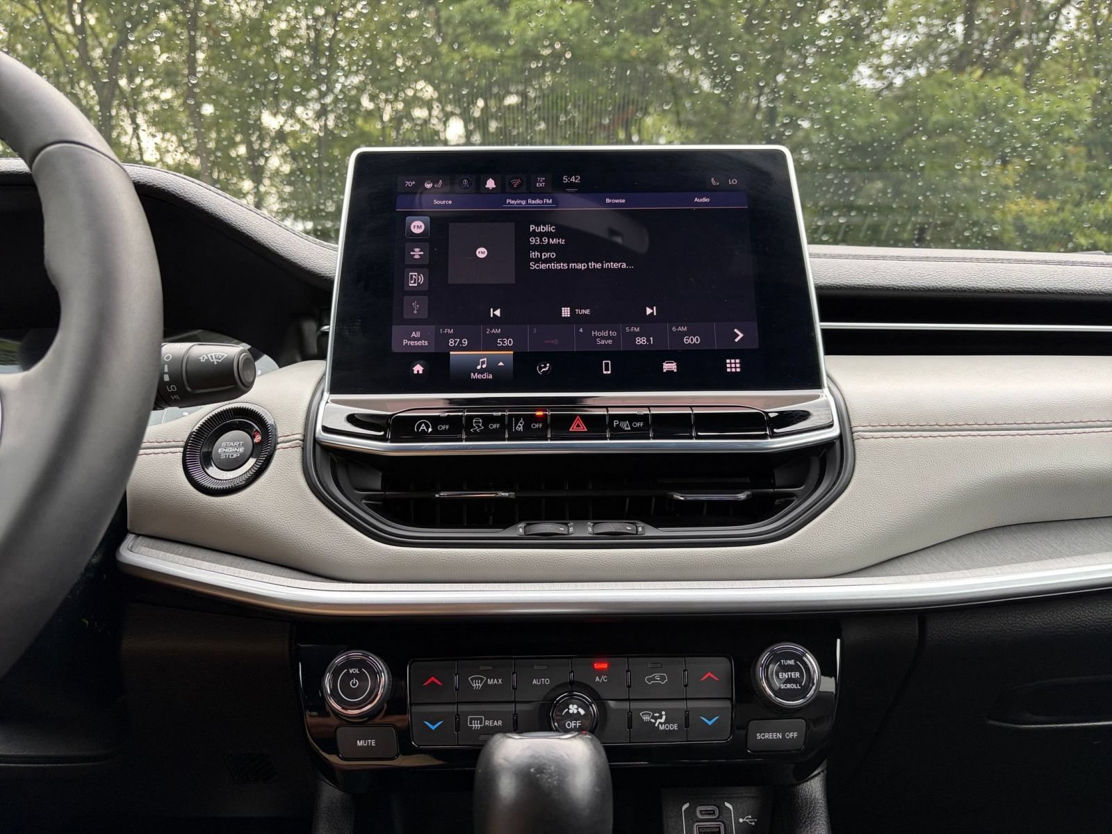 Thumbnail: 2025 Jeep Compass - 16