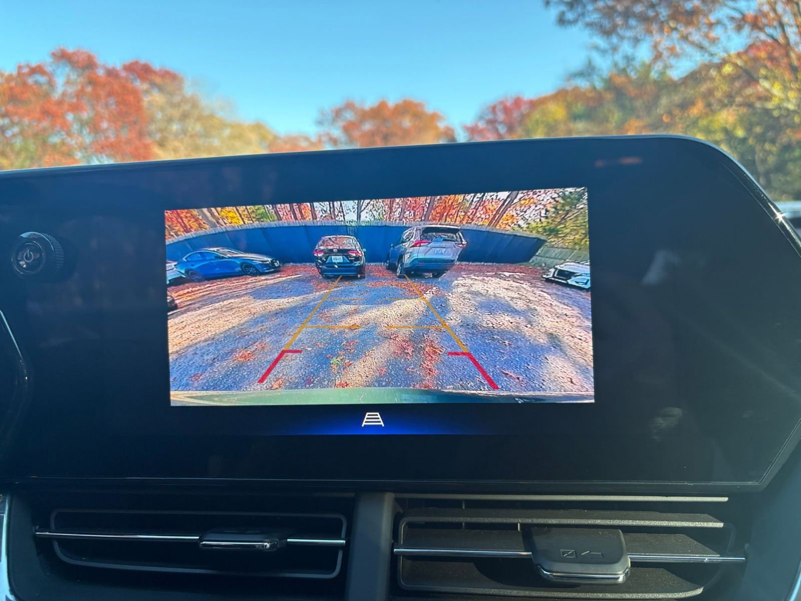 Thumbnail: 2025 Chevrolet Trax - 17