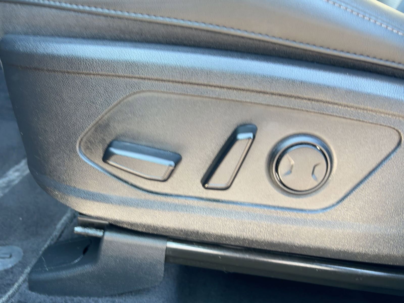 Thumbnail: 2024 Kia Sorento - 17