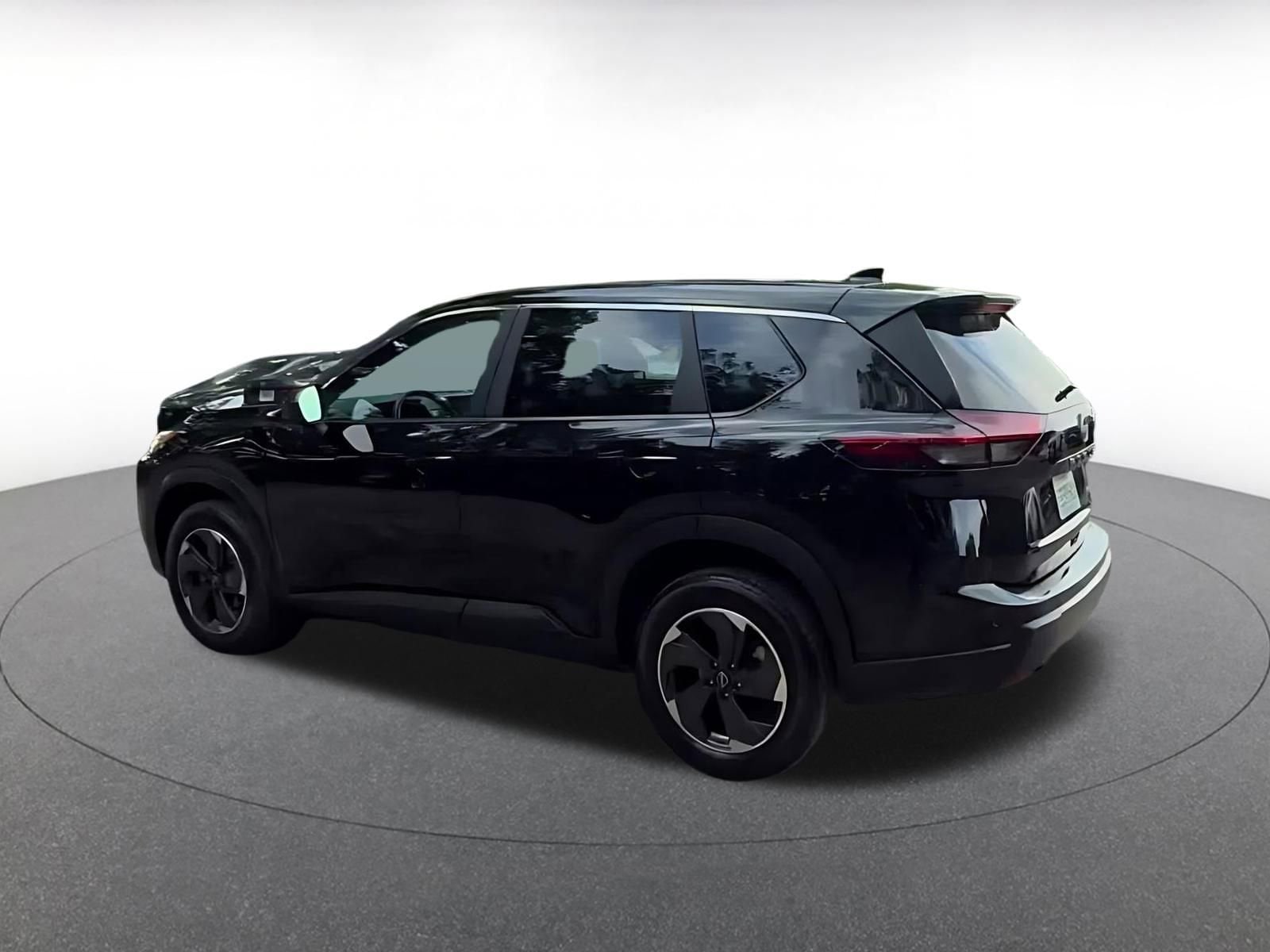 Thumbnail: 2025 Nissan Rogue - 11