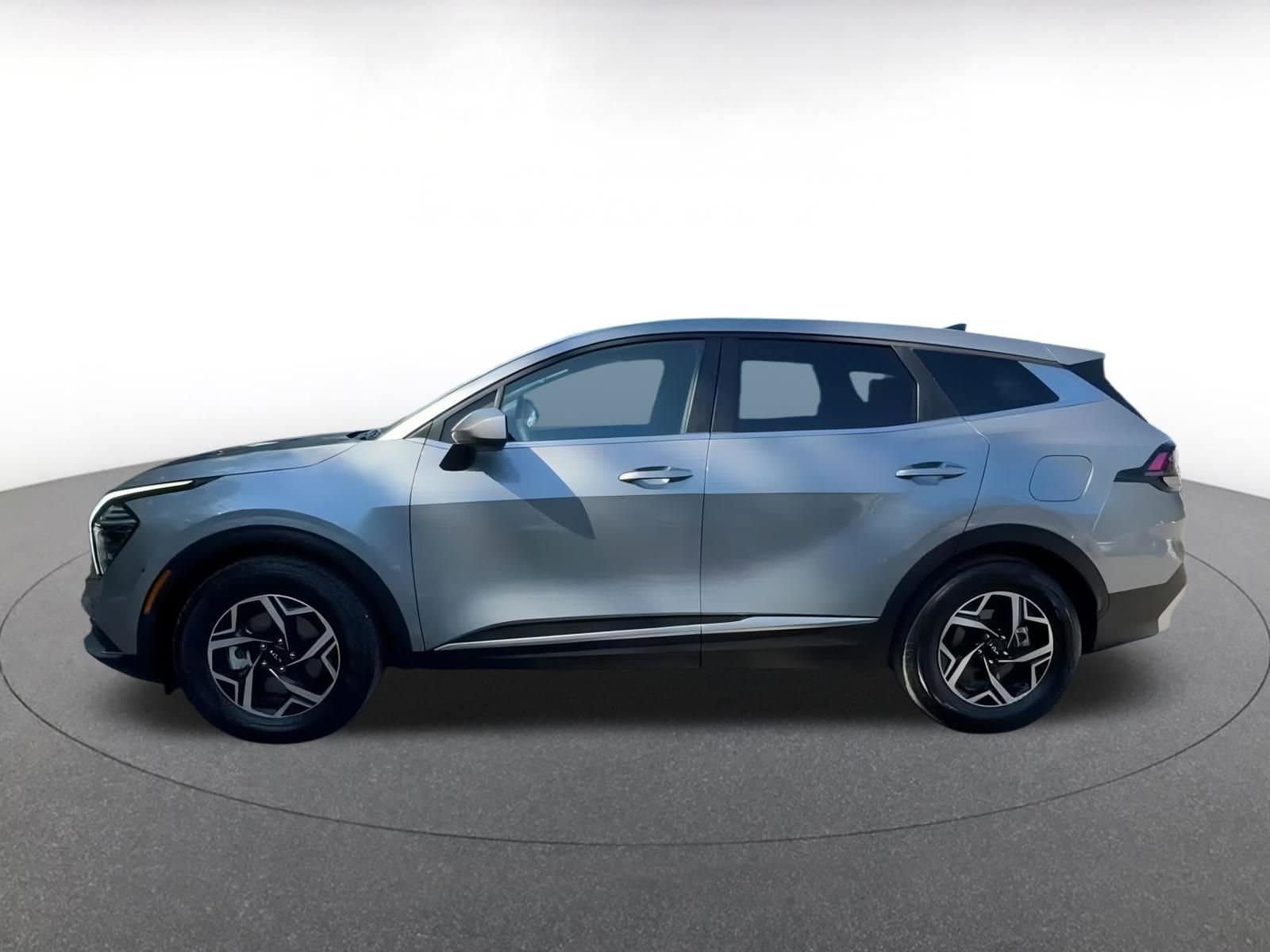 Thumbnail: 2024 Kia Sportage - 10