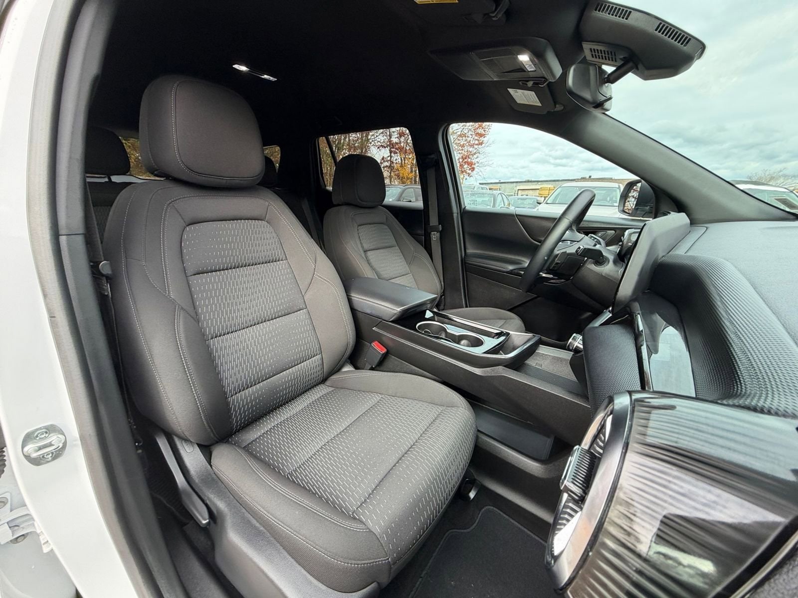 Thumbnail: 2025 Chevrolet Equinox - 35