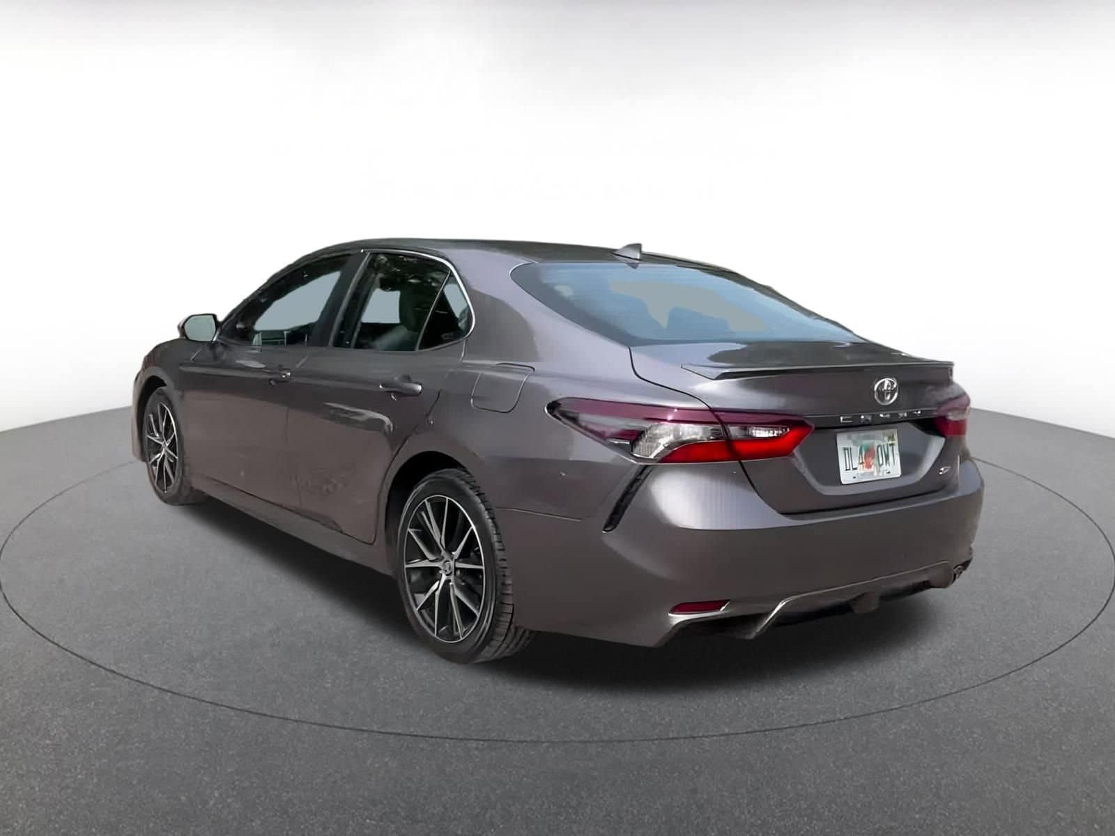Thumbnail: 2024 Toyota Camry - 11