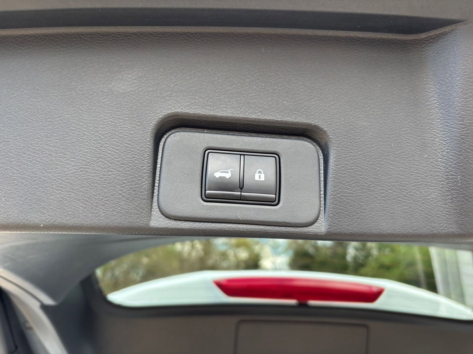 Thumbnail: 2025 Nissan Rogue - 27