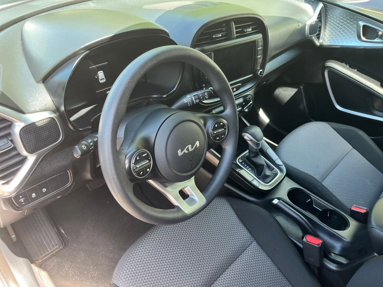 Thumbnail: 2023 Kia Soul - 31