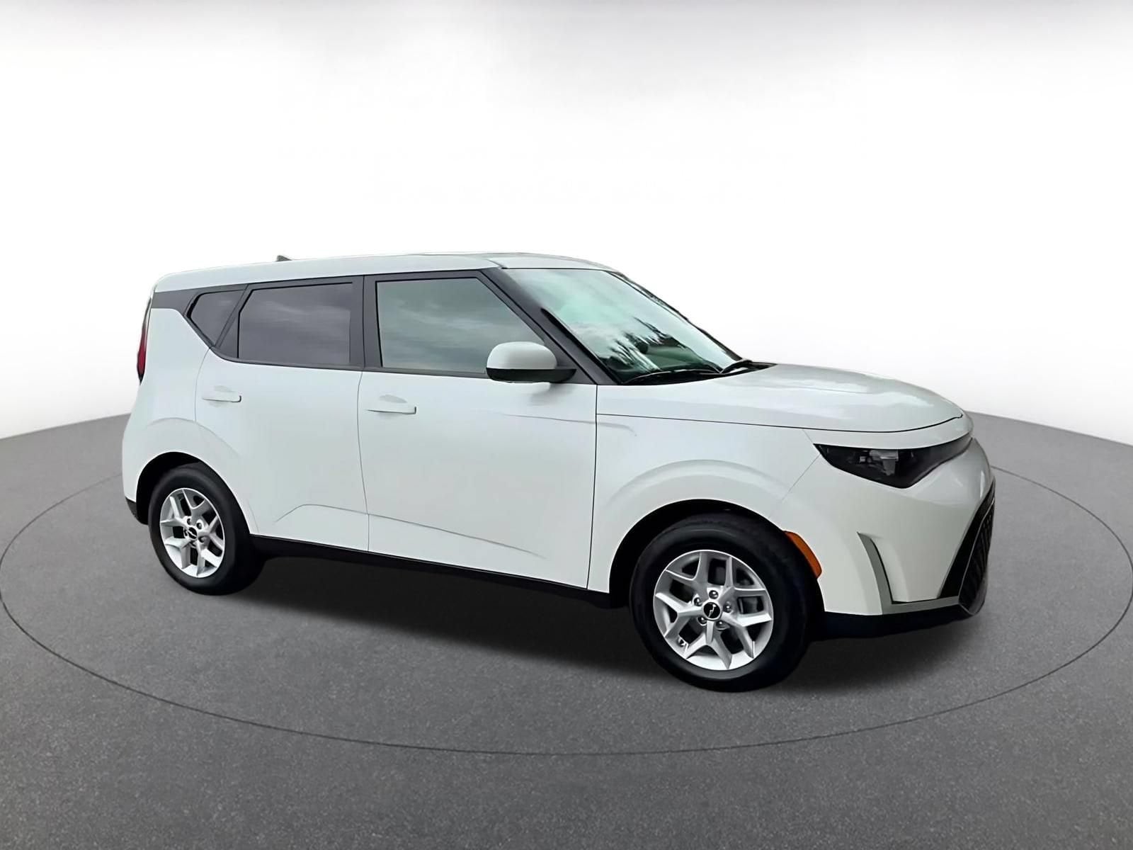 Thumbnail: 2025 Kia Soul - 2