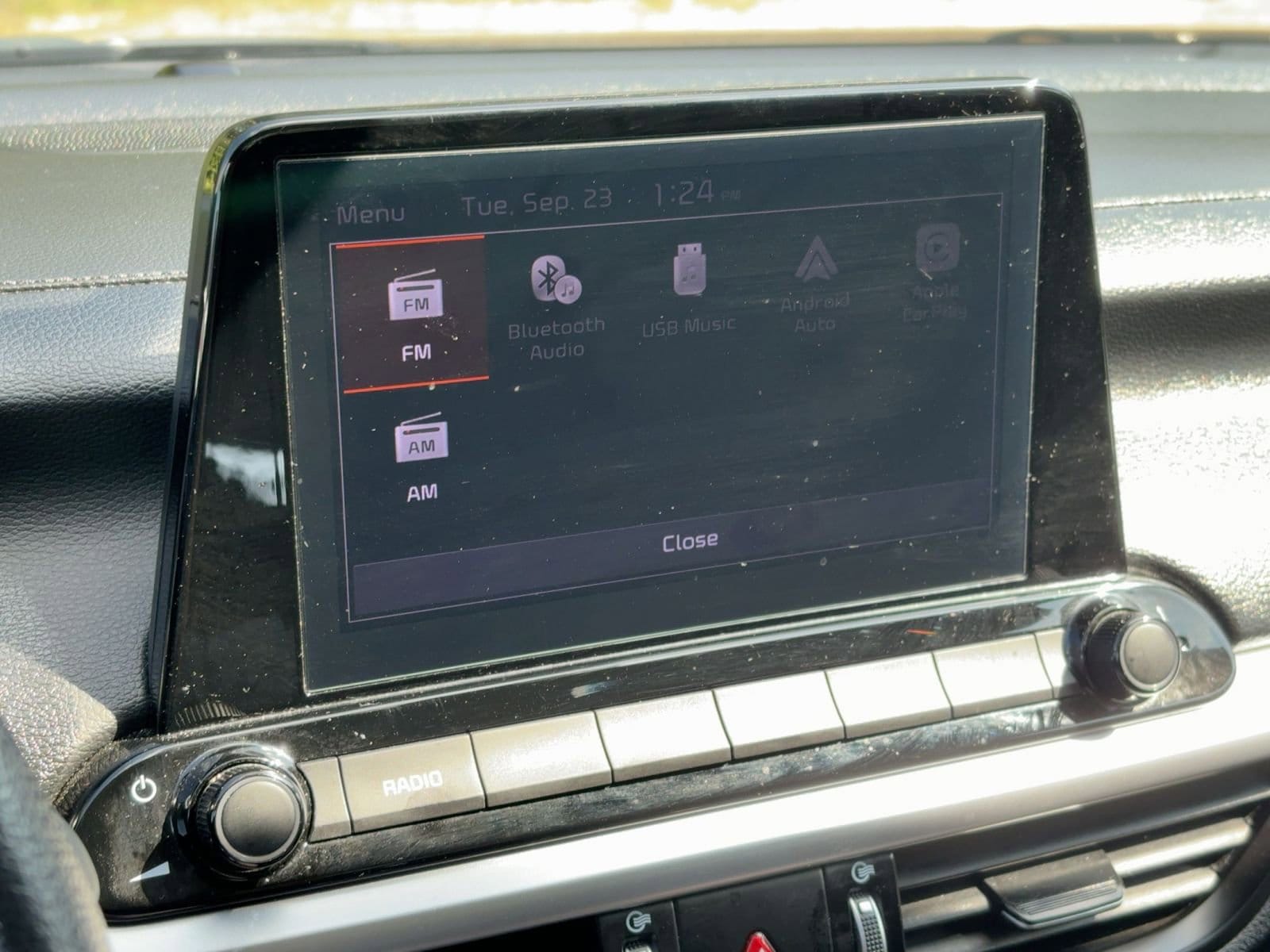 Thumbnail: 2024 Kia Forte - 18