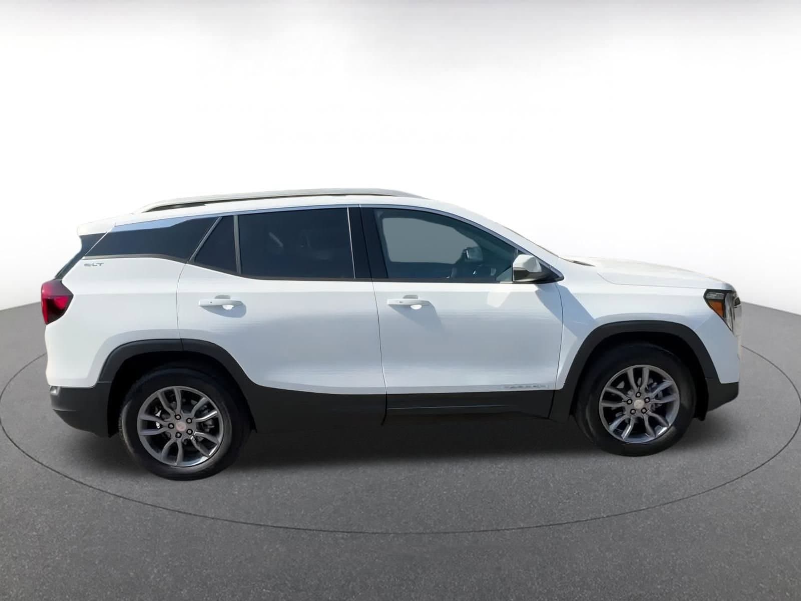 Thumbnail: 2024 GMC Terrain - 16