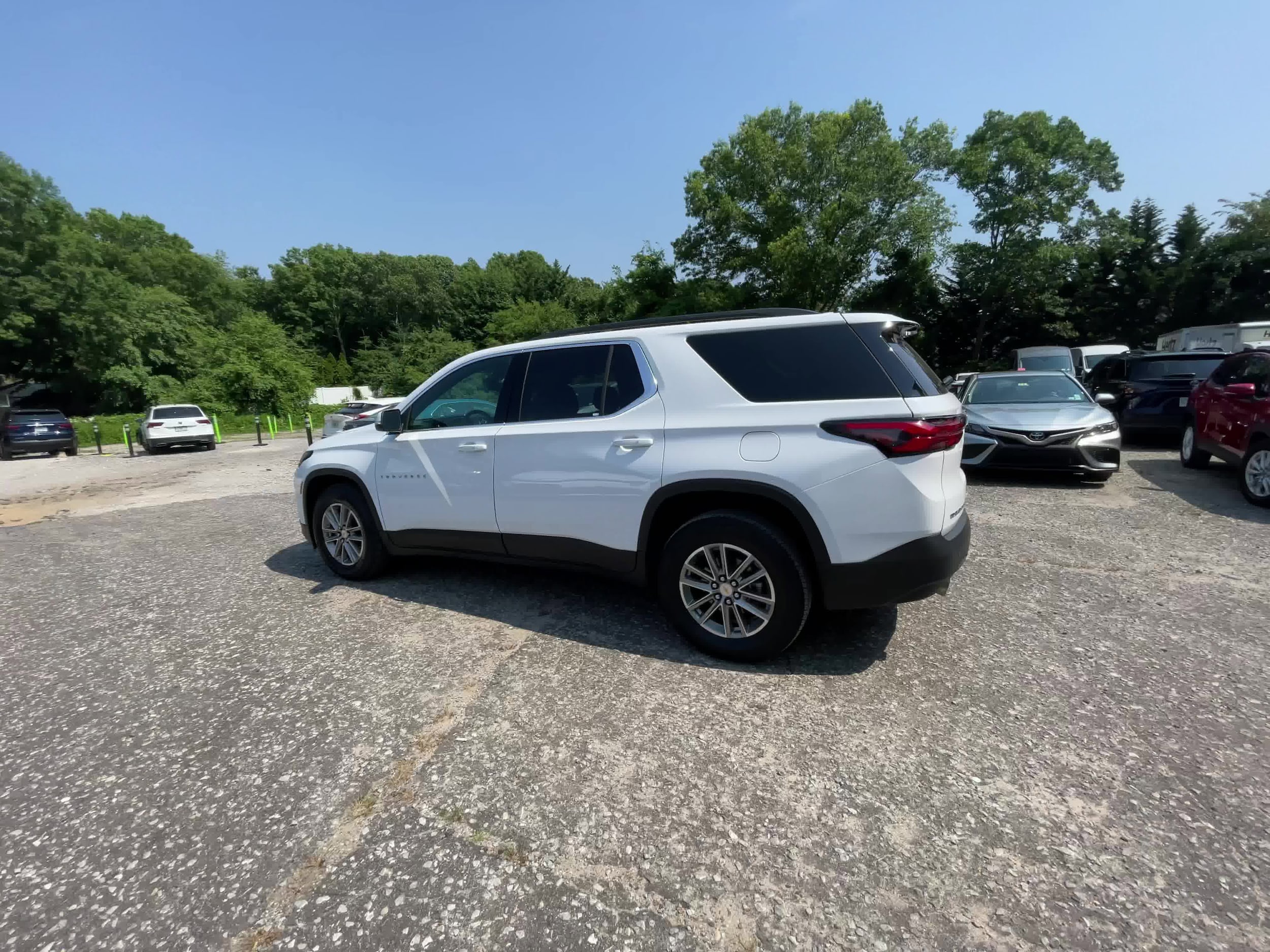 2023 Chevrolet Traverse LT 10