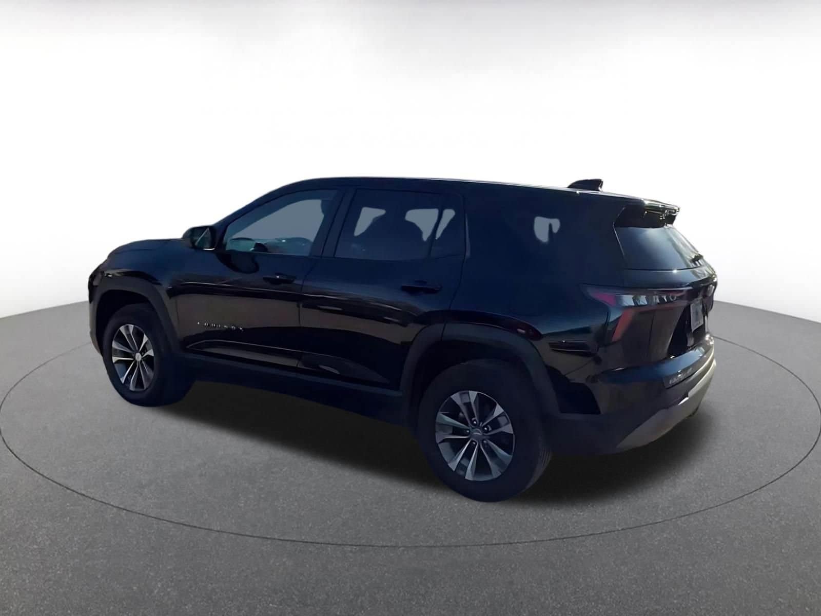 Thumbnail: 2025 Chevrolet Equinox - 10