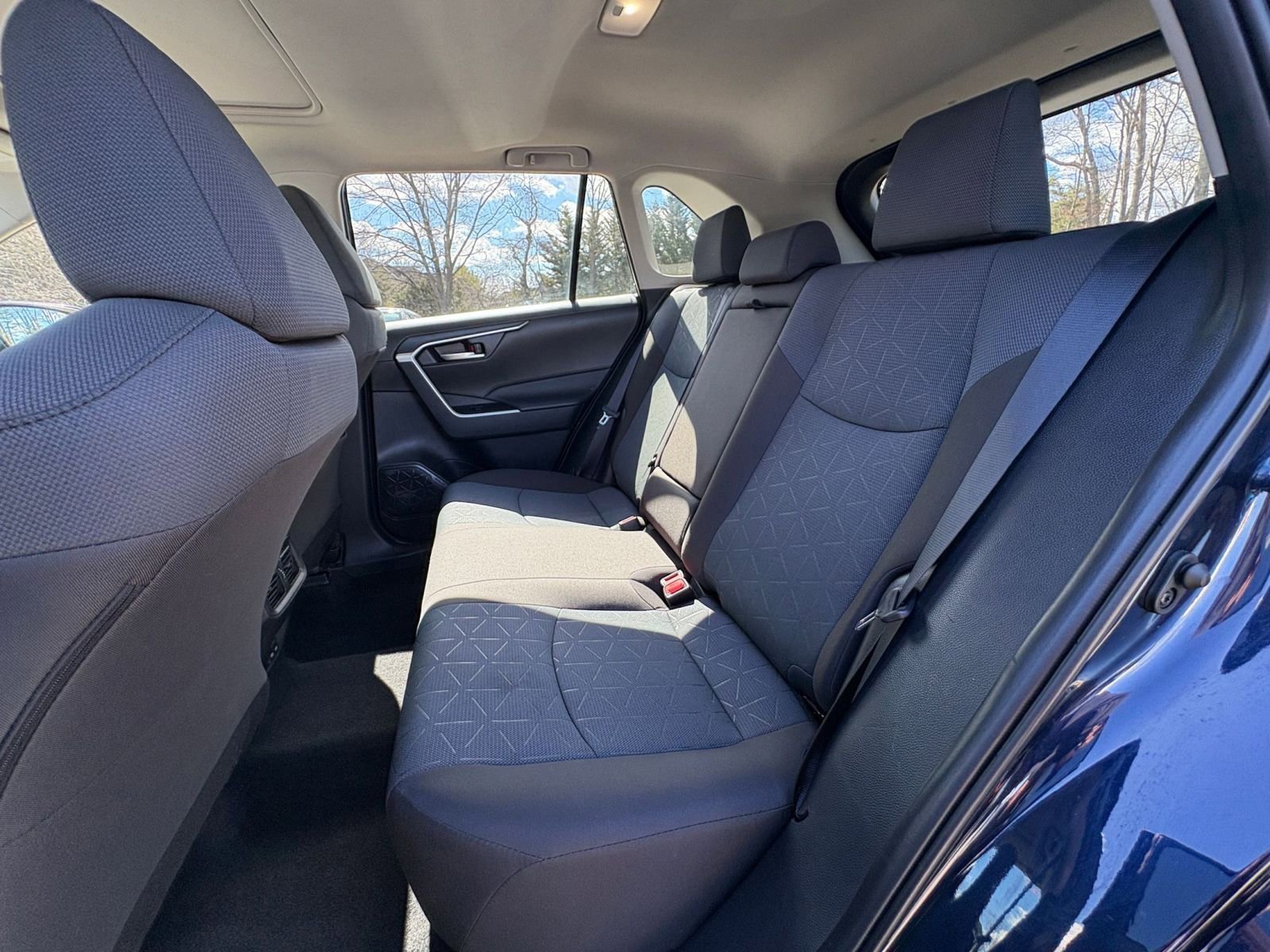 Thumbnail: 2025 Toyota RAV4 - 22