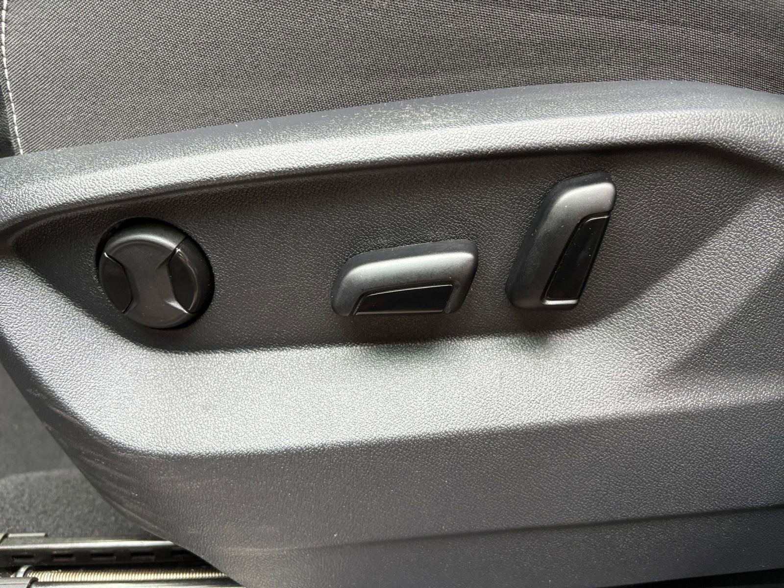 Thumbnail: 2025 Volkswagen Atlas - 23