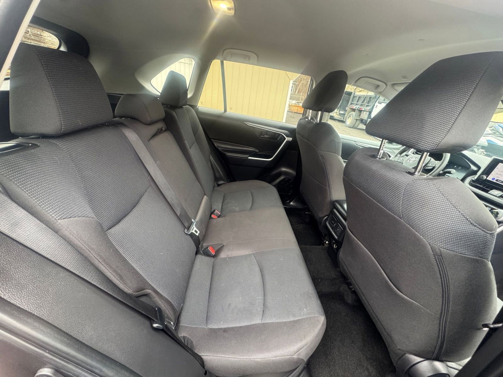 Thumbnail: 2025 Toyota RAV4 - 22