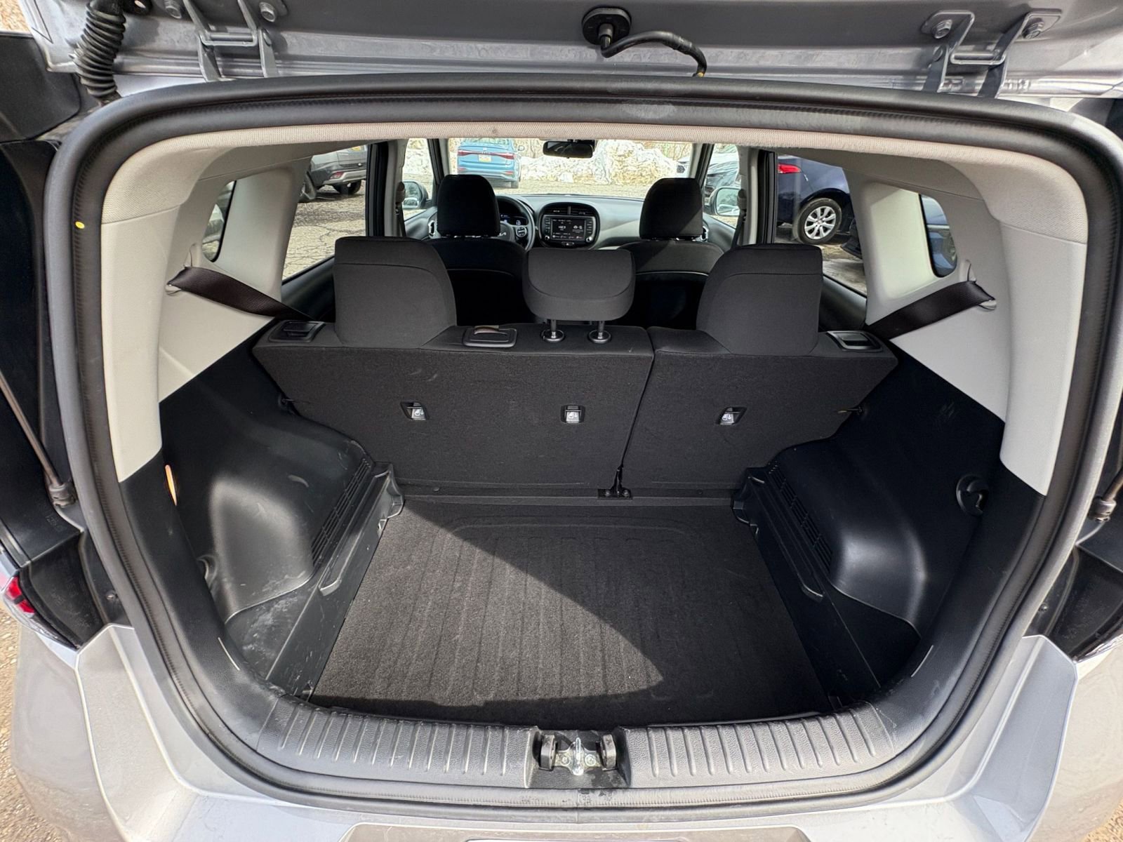 Thumbnail: 2025 Kia Soul - 28