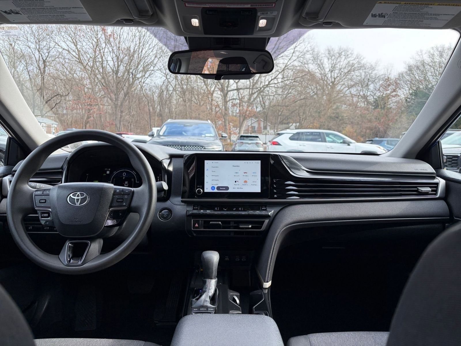 Thumbnail: 2025 Toyota Camry - 32