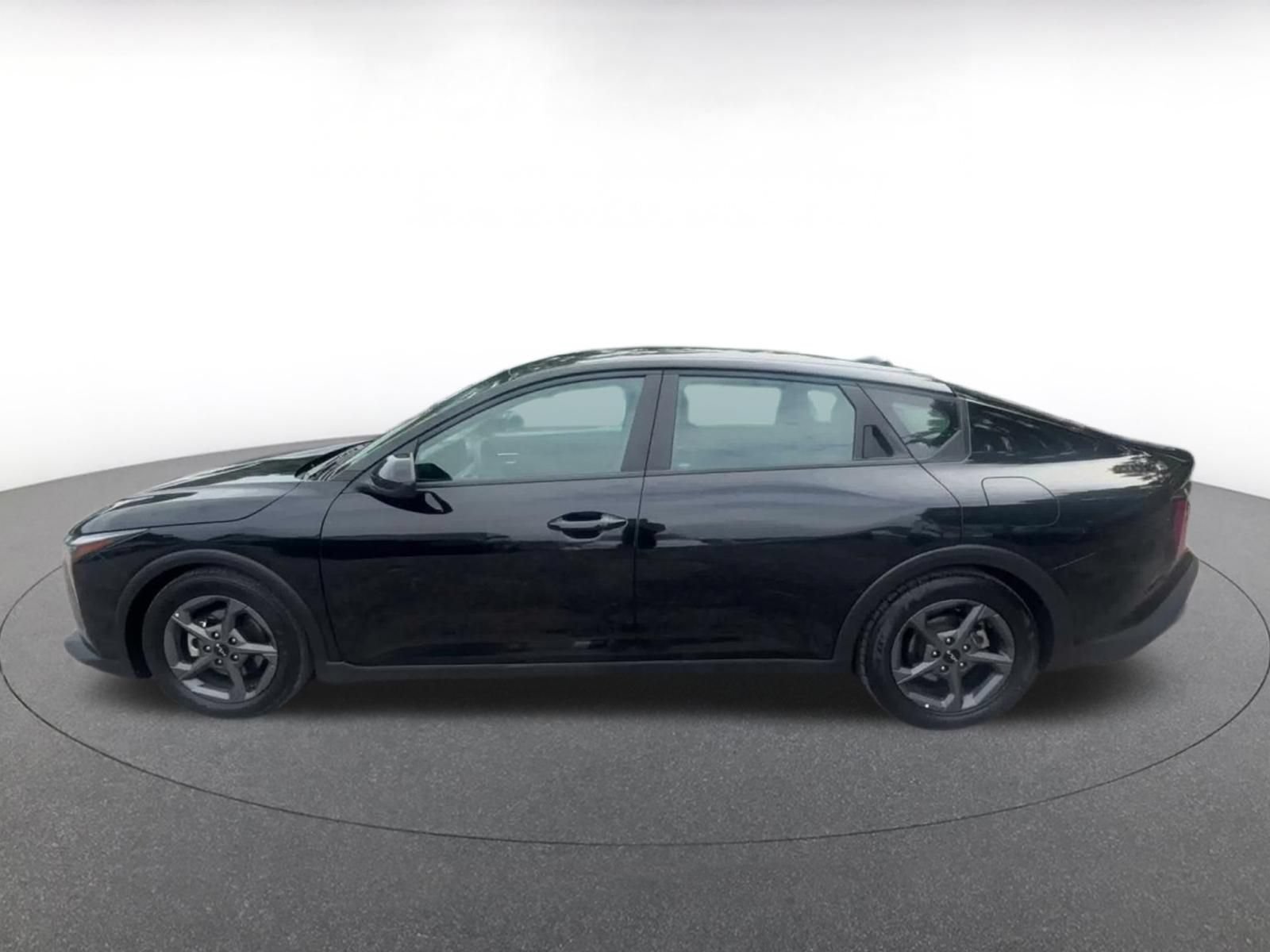 Thumbnail: 2025 Kia K4 - 9