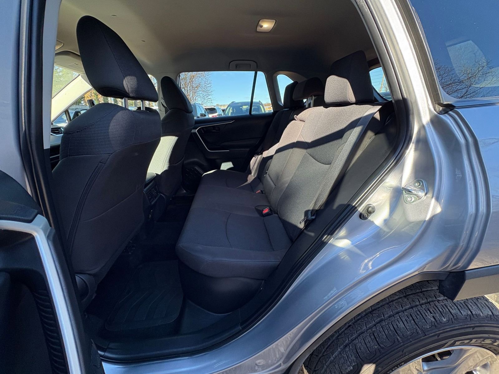 Thumbnail: 2025 Toyota RAV4 - 21