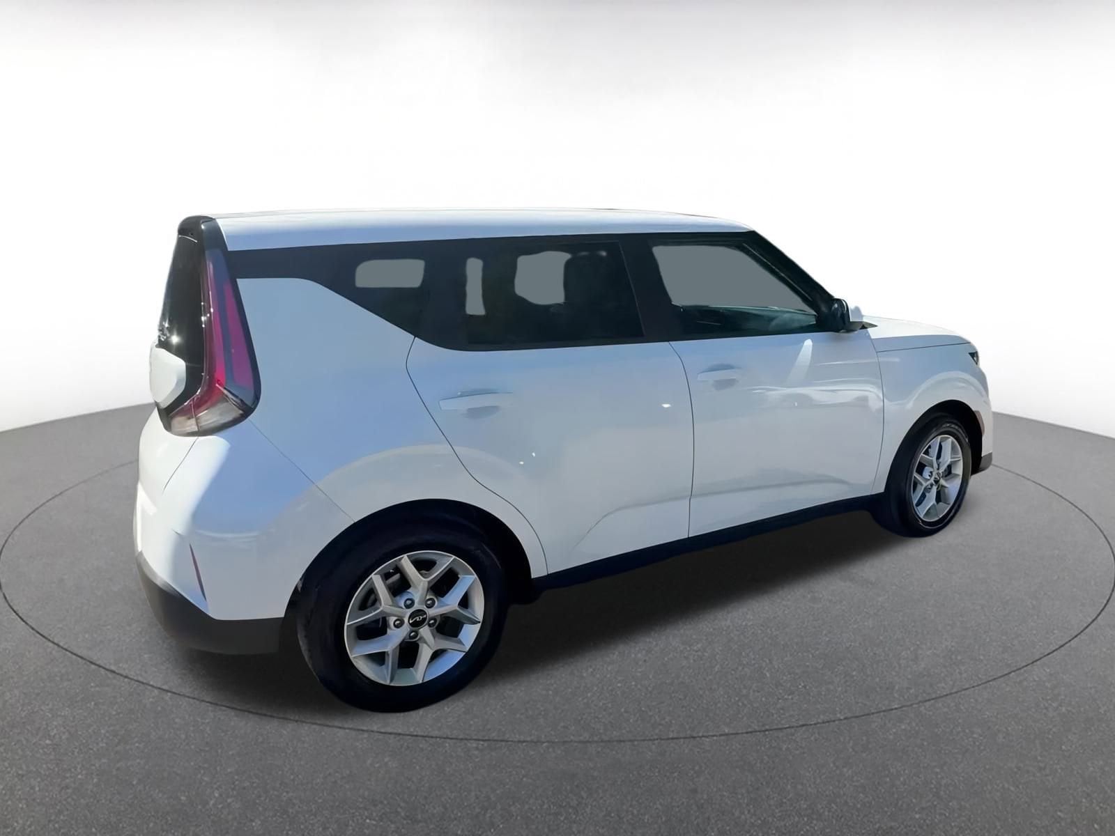 Thumbnail: 2024 Kia Soul - 15