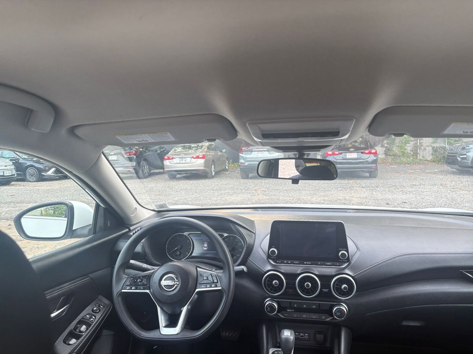 Thumbnail: 2024 Nissan Sentra - 31