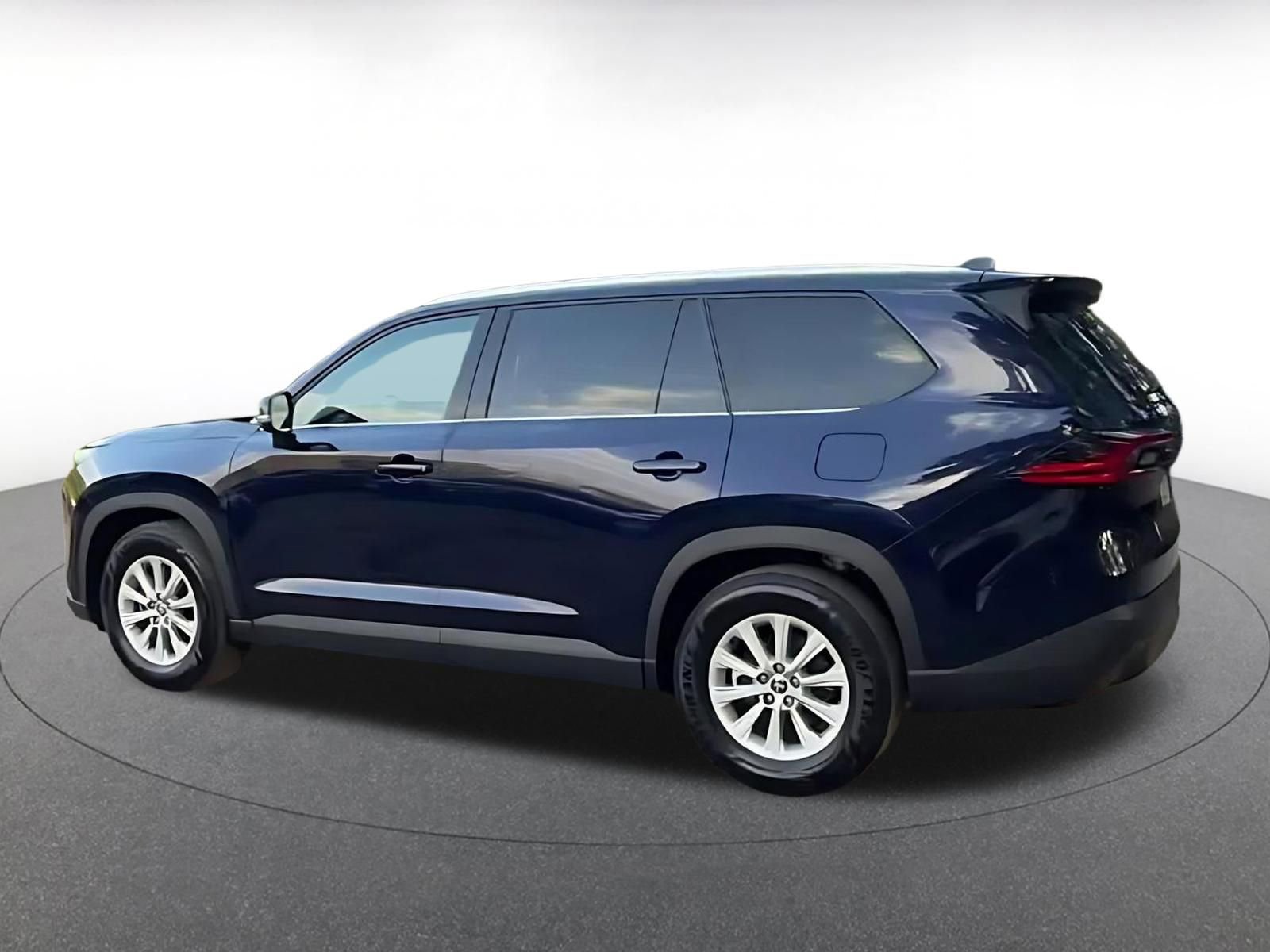 Thumbnail: 2025 Toyota Grand Highlander - 11