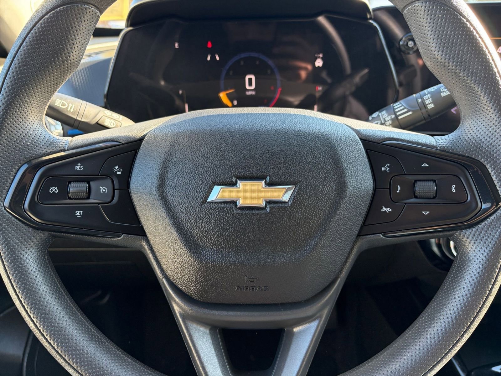 Thumbnail: 2025 Chevrolet Trax - 25