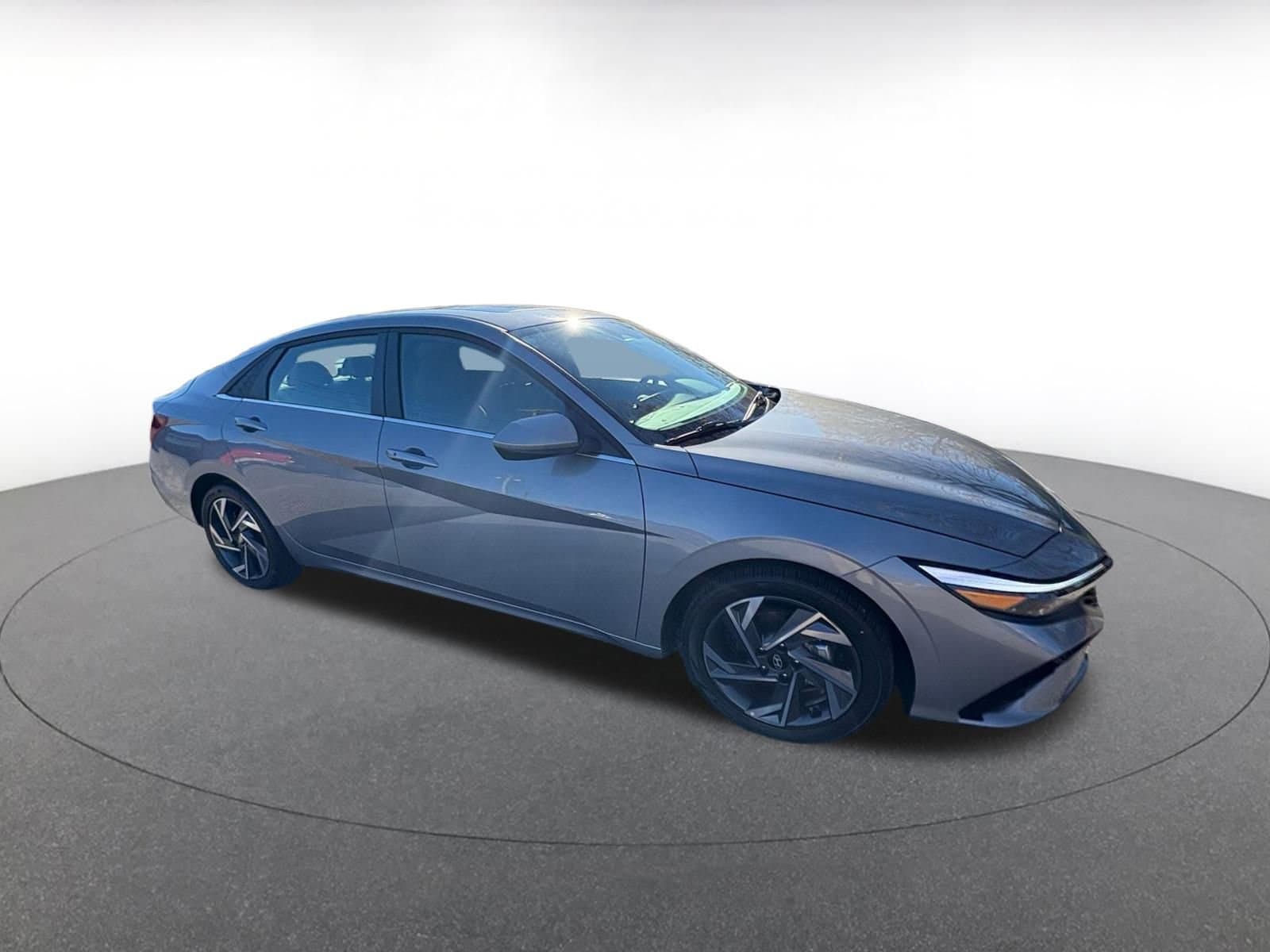 Thumbnail: 2025 Hyundai Elantra - 1