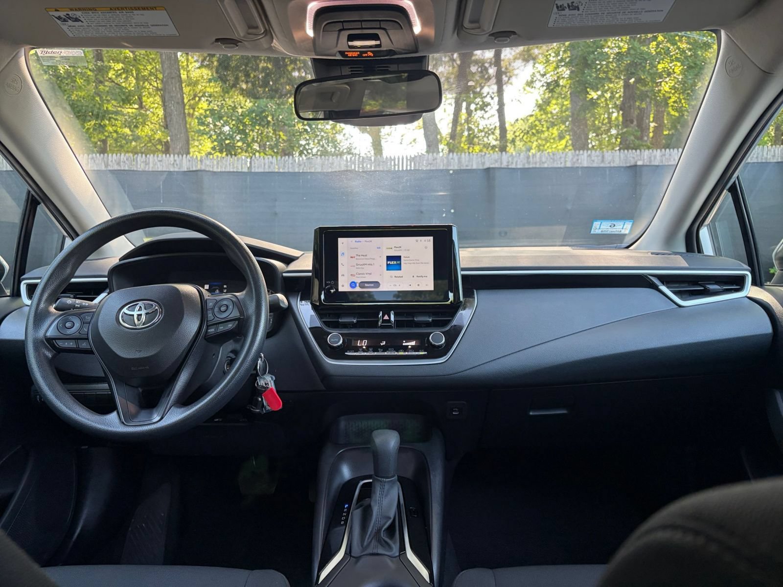 Thumbnail: 2025 Toyota Corolla - 31
