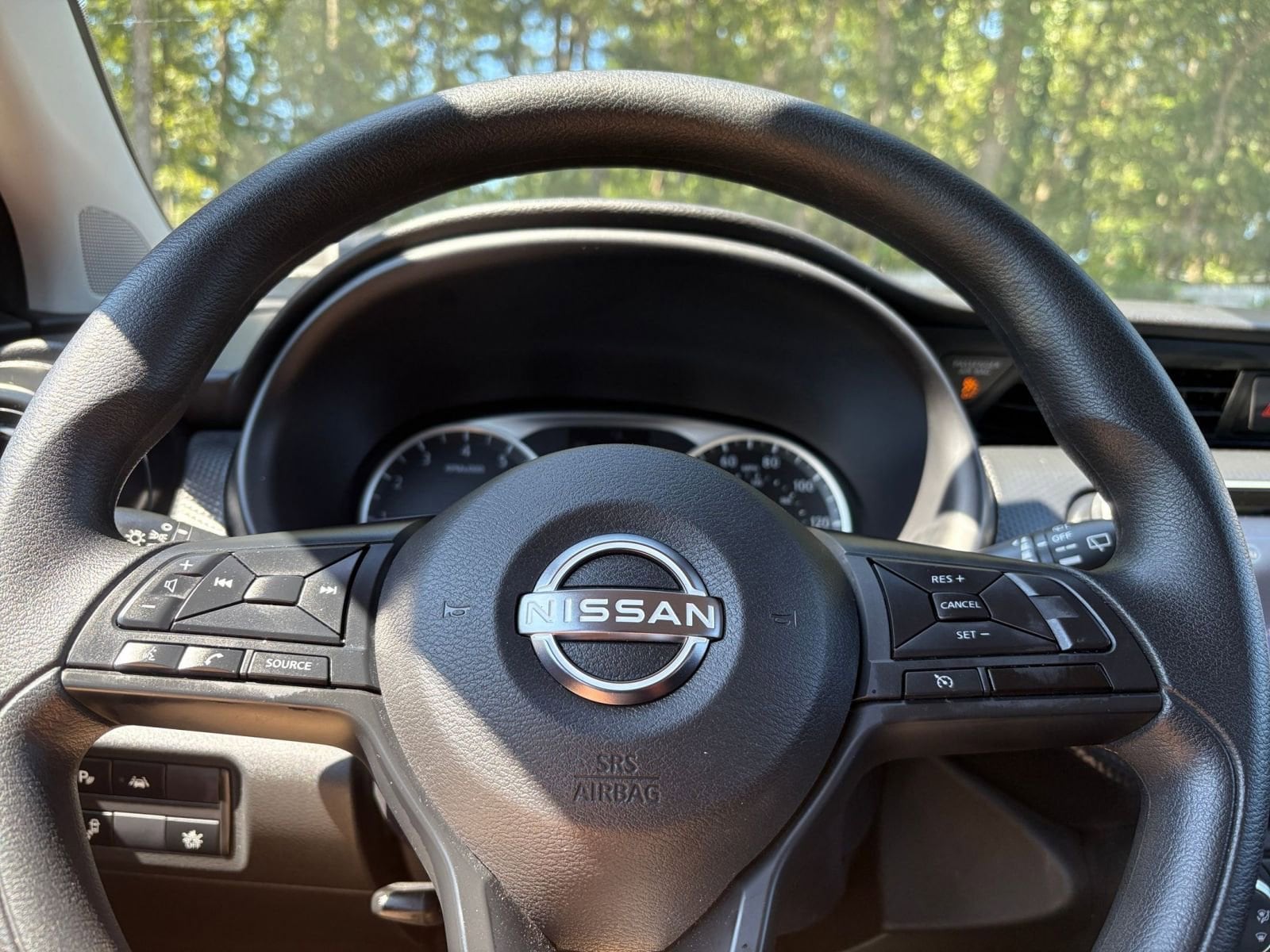 Thumbnail: 2024 Nissan Kicks - 25