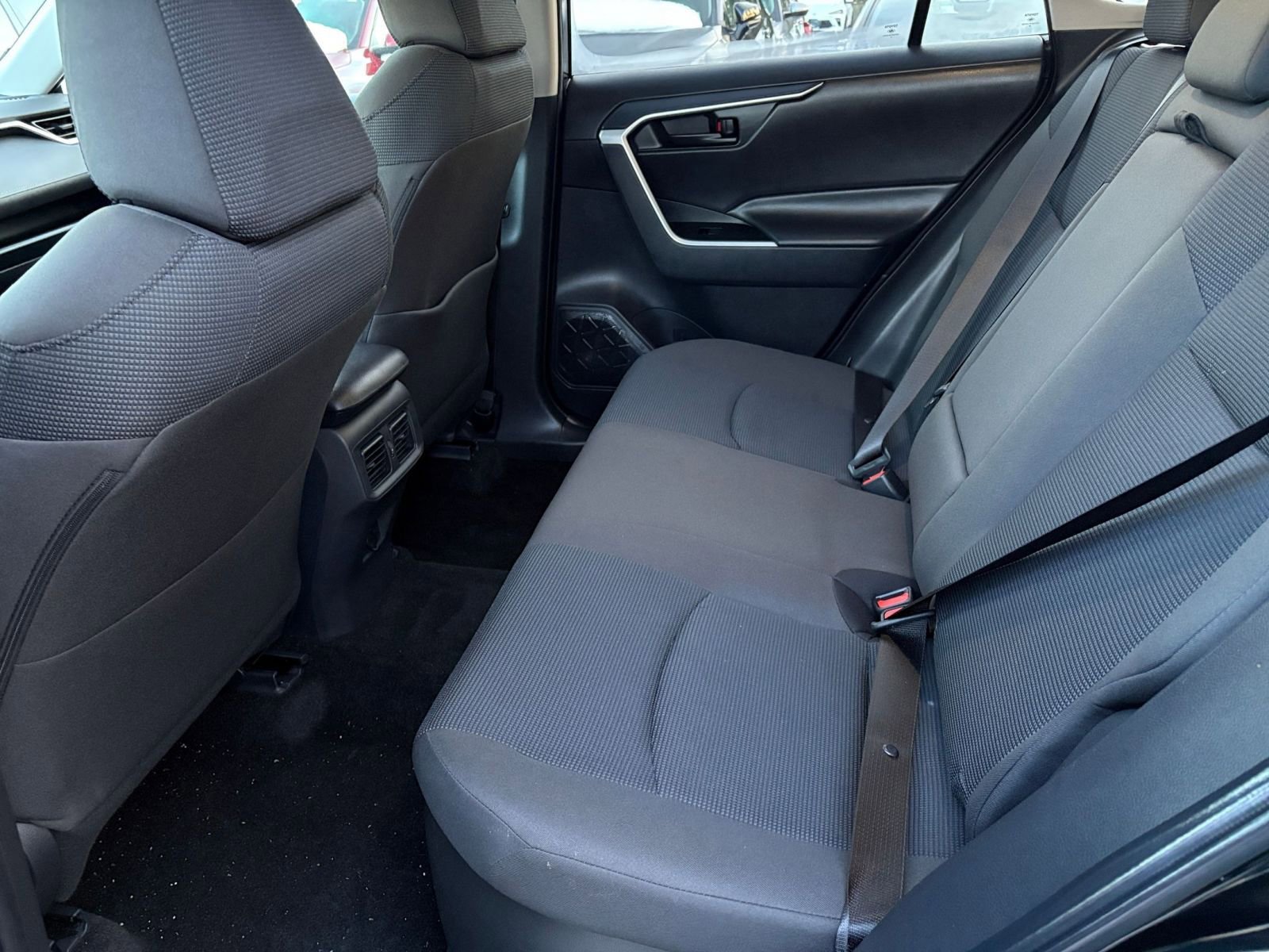 Thumbnail: 2025 Toyota RAV4 - 24