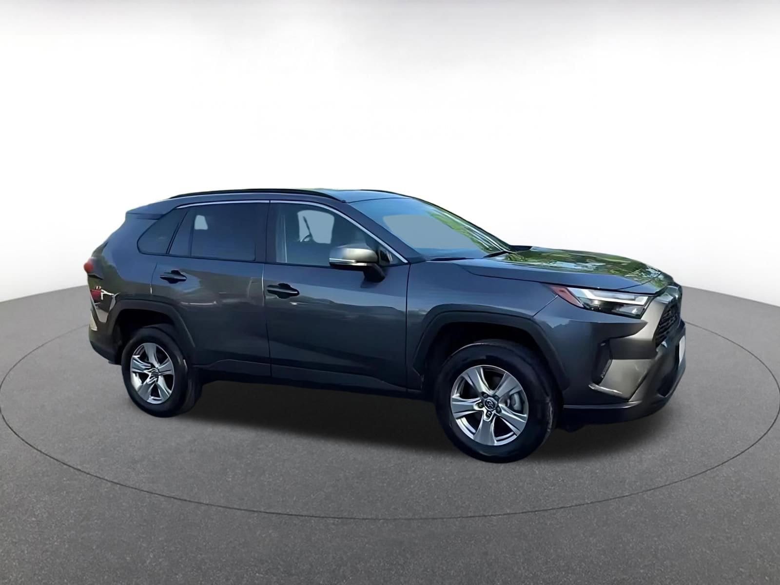 Thumbnail: 2025 Toyota RAV4 - 2