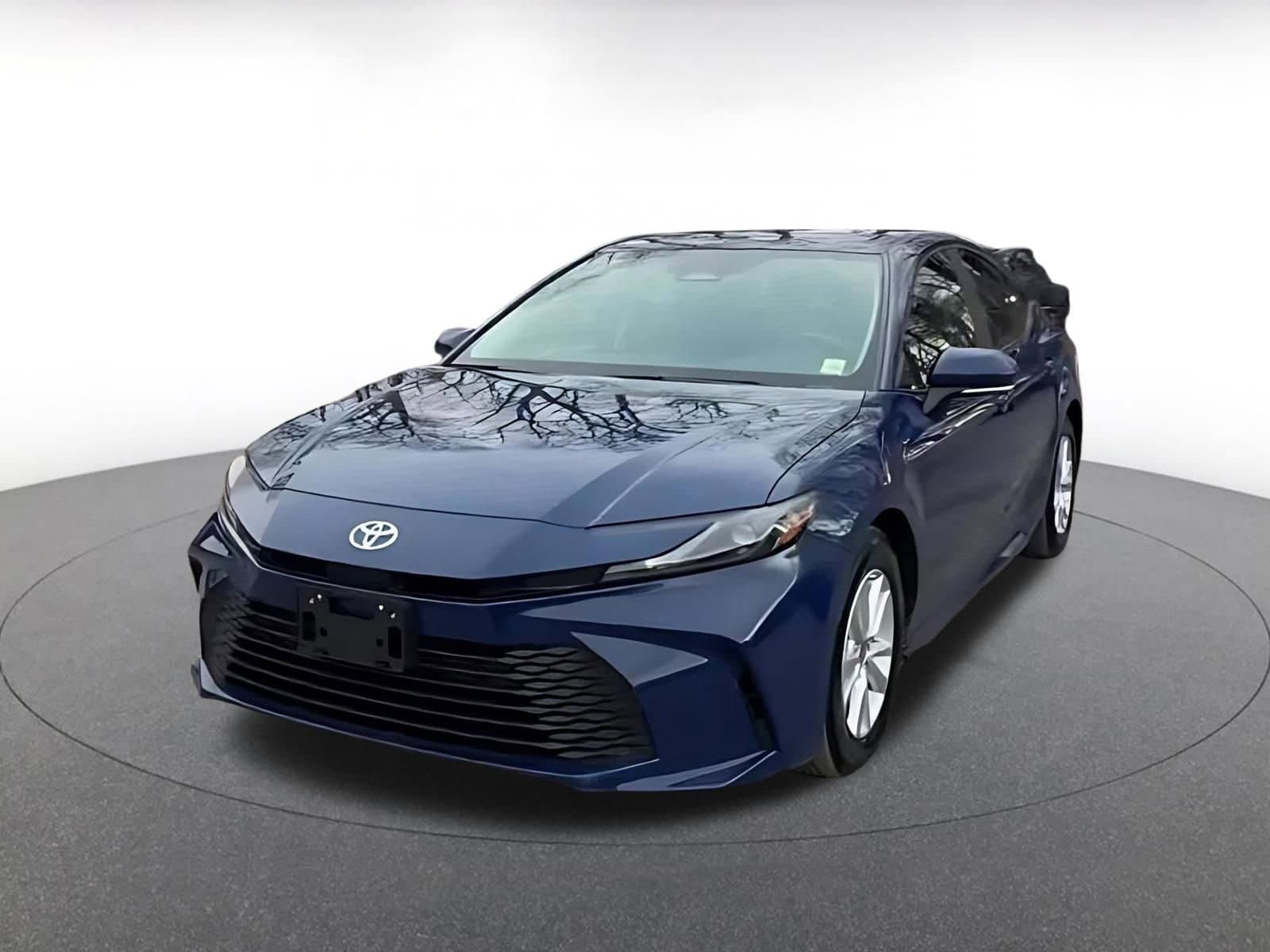 Thumbnail: 2025 Toyota Camry - 7