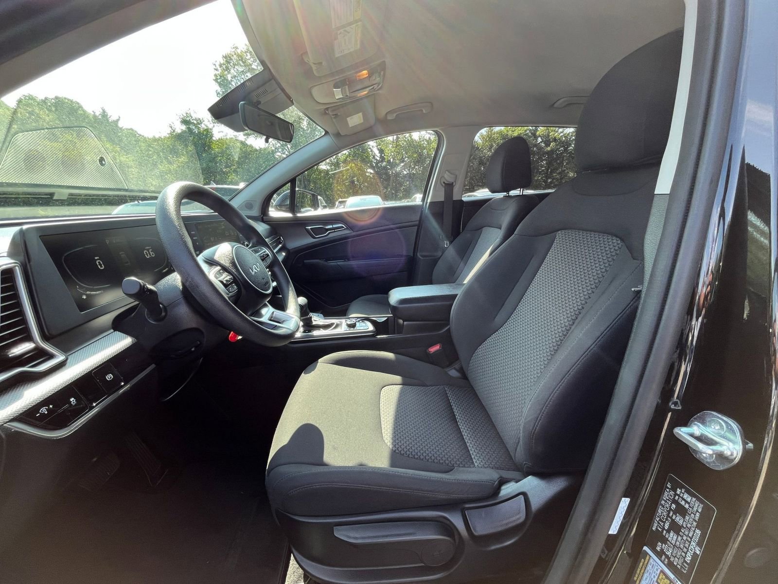 Thumbnail: 2024 Kia Sportage - 25