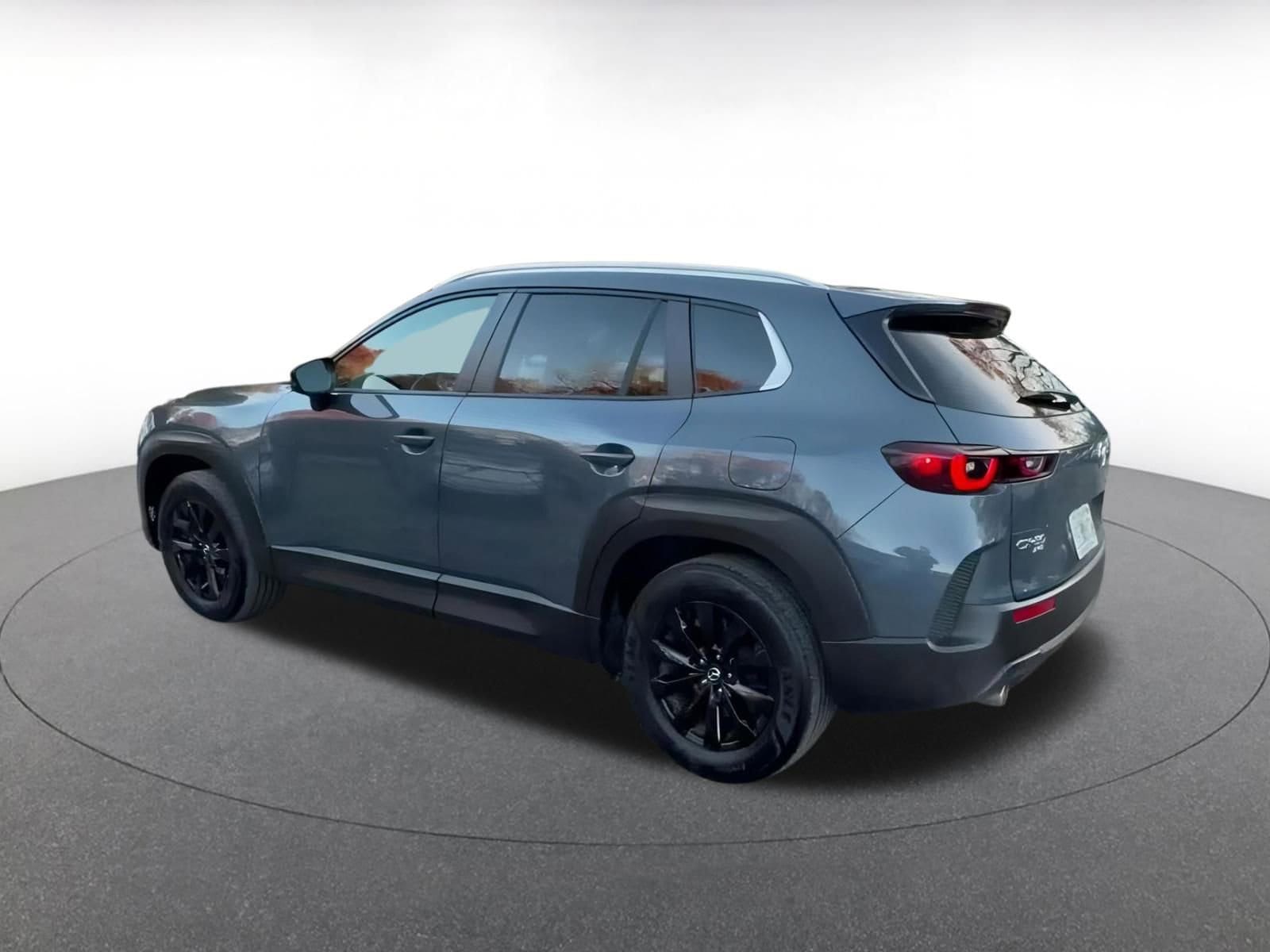 Thumbnail: 2025 Mazda CX-50 - 10