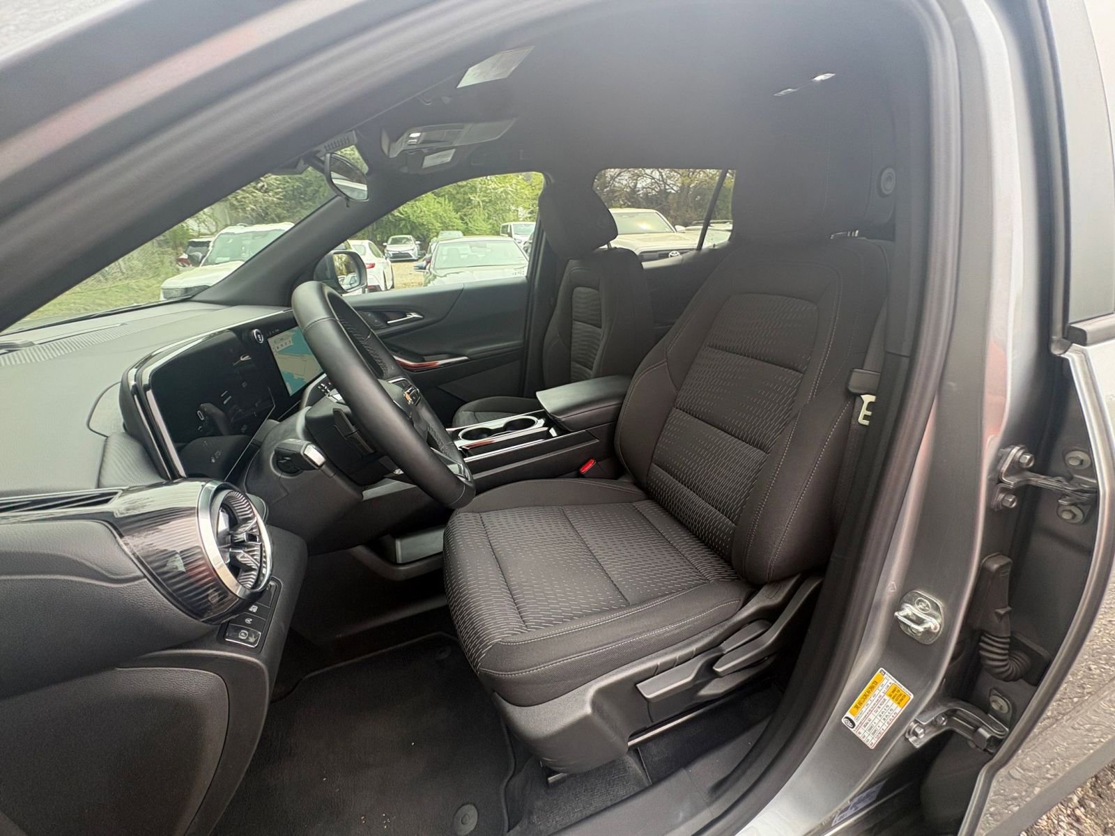 Thumbnail: 2025 Chevrolet Equinox - 35