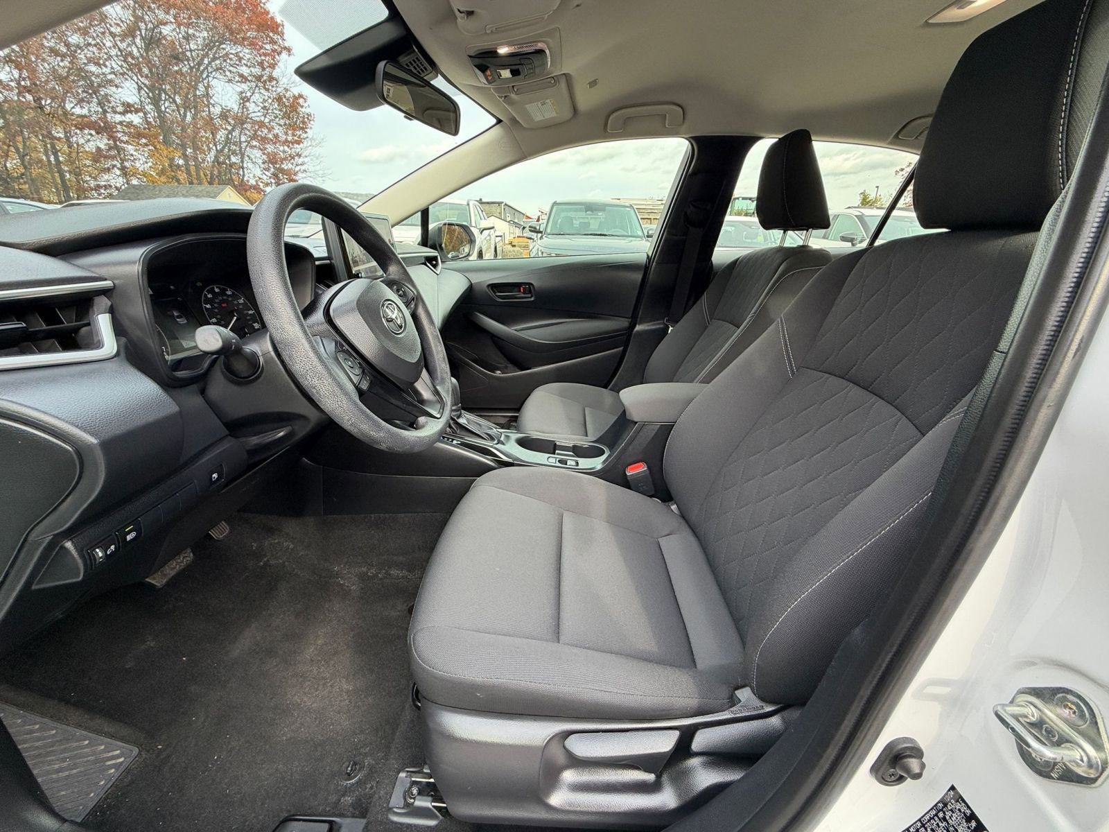 Thumbnail: 2025 Toyota Corolla - 24