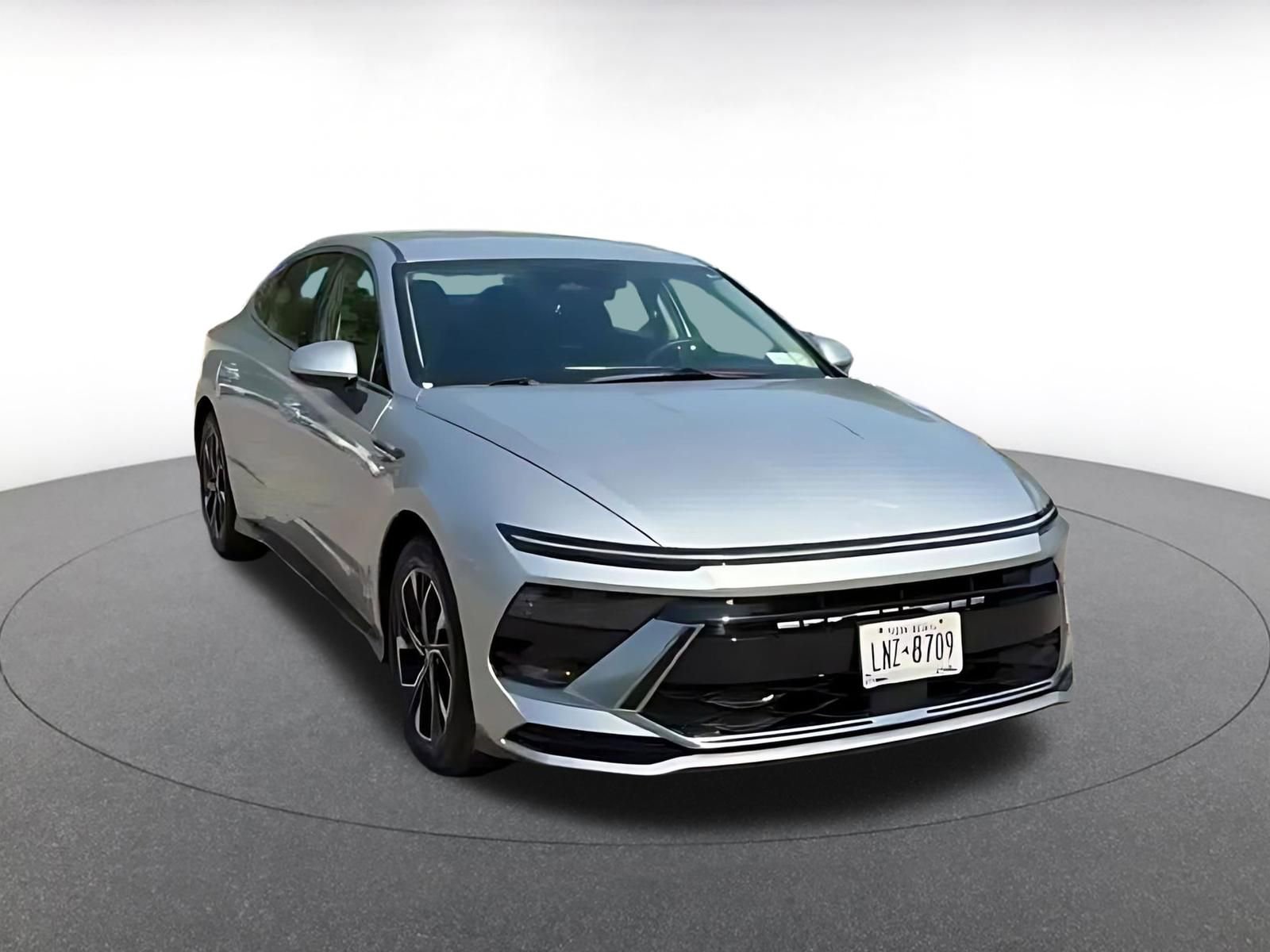 Thumbnail: 2025 Hyundai Sonata - 3